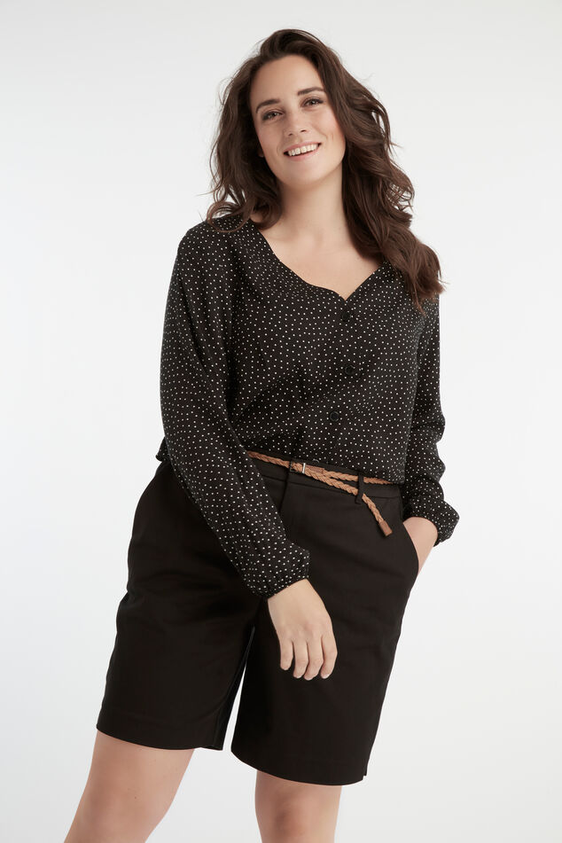 Shorts mit Gürtel image number 6