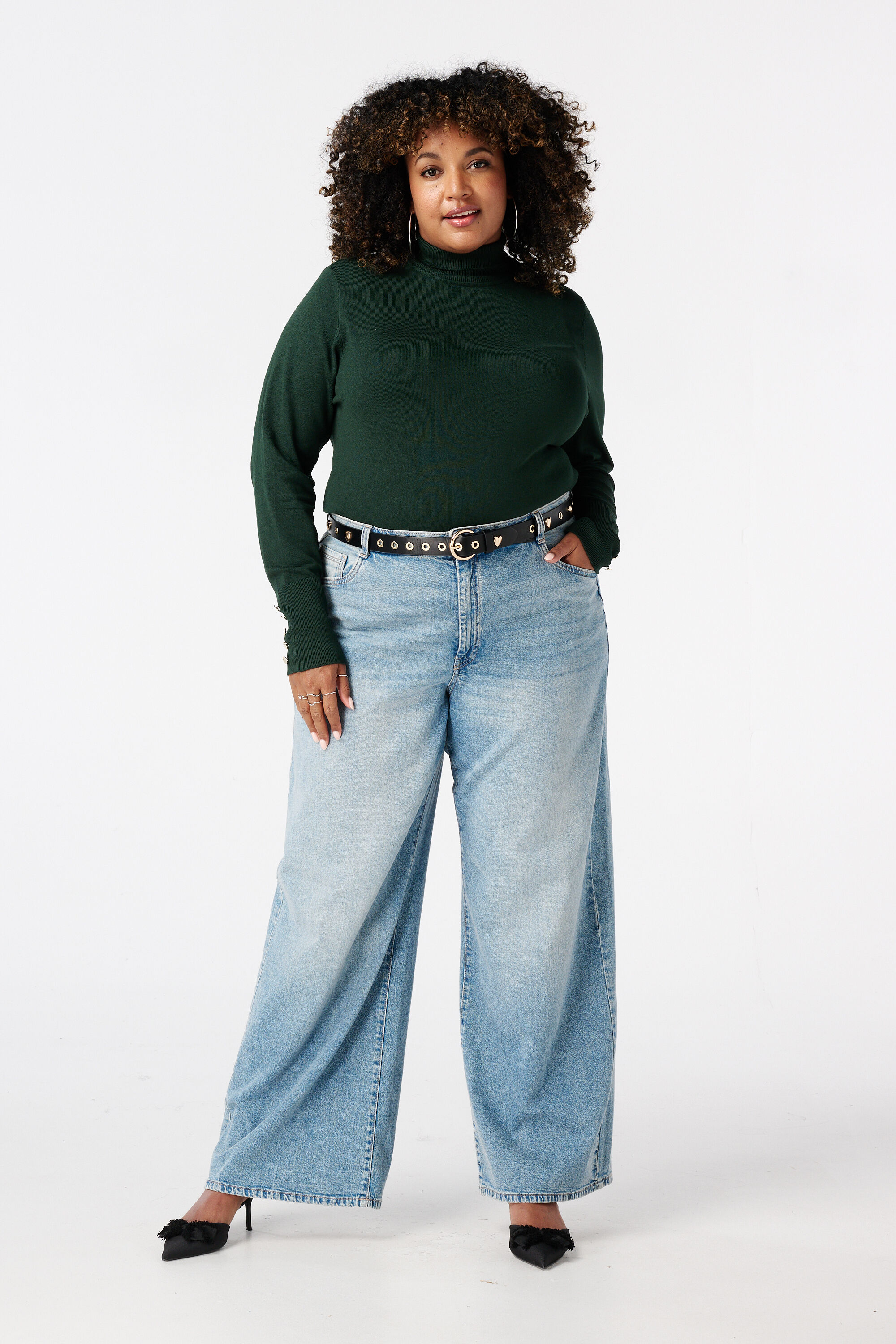 Pullover mit Rollkragen und Zierkn&ouml;pfen image number 5