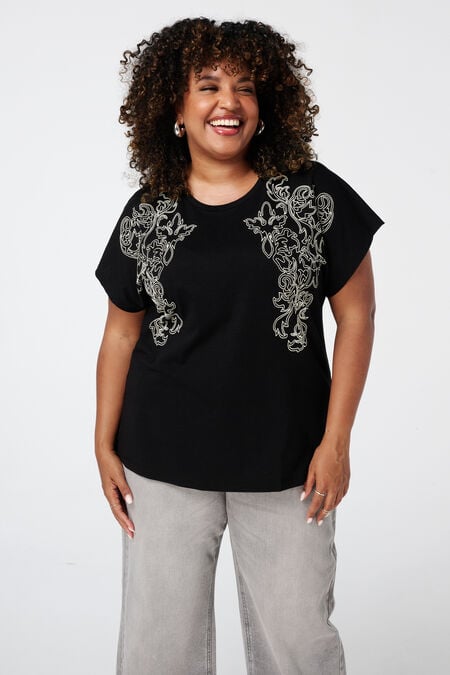 T-Shirt mit Verzierungen T-Shirt mit Verzierungen