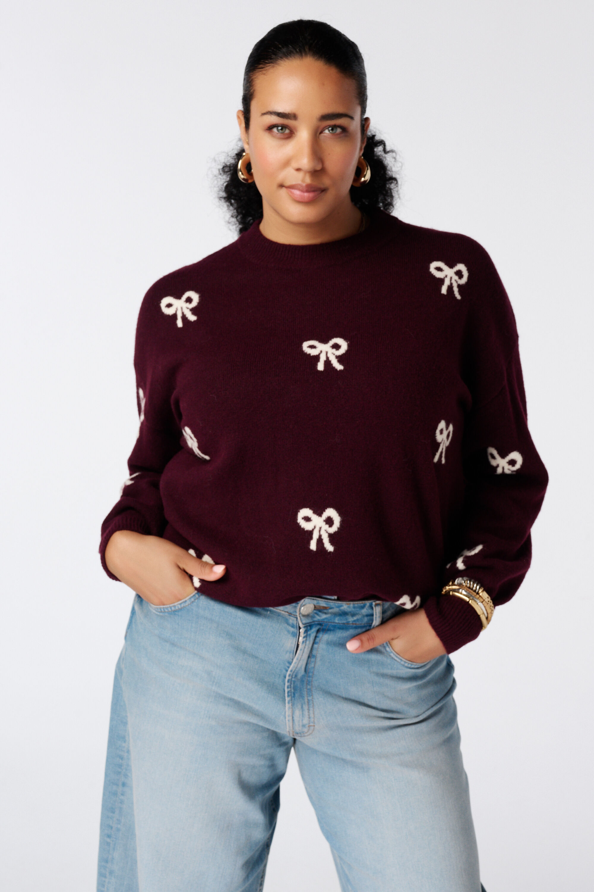 Pullover mit Schleifenmuster image number 0