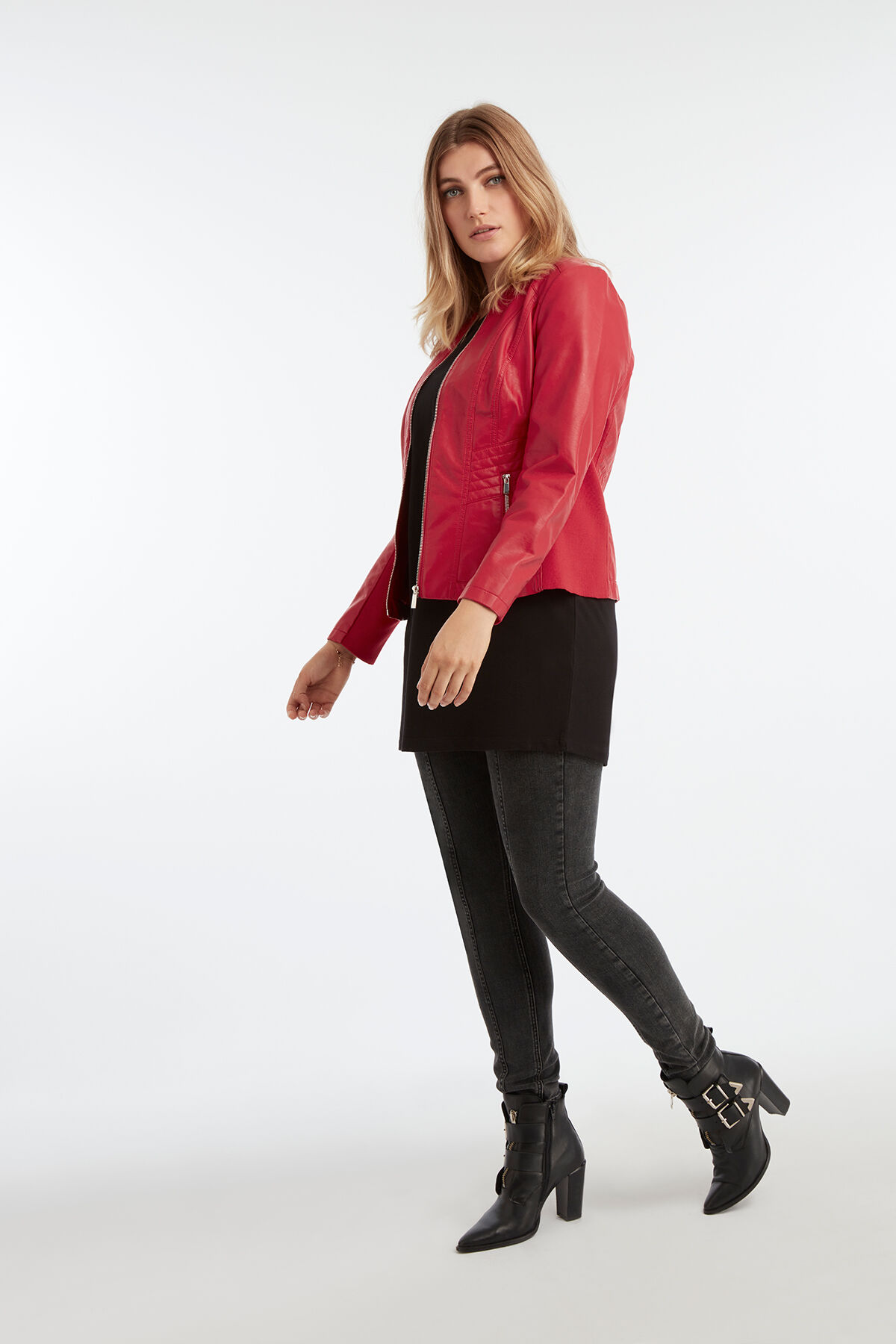 Jacke aus Kunstleder mit rundem Halsausschnitt image number 3