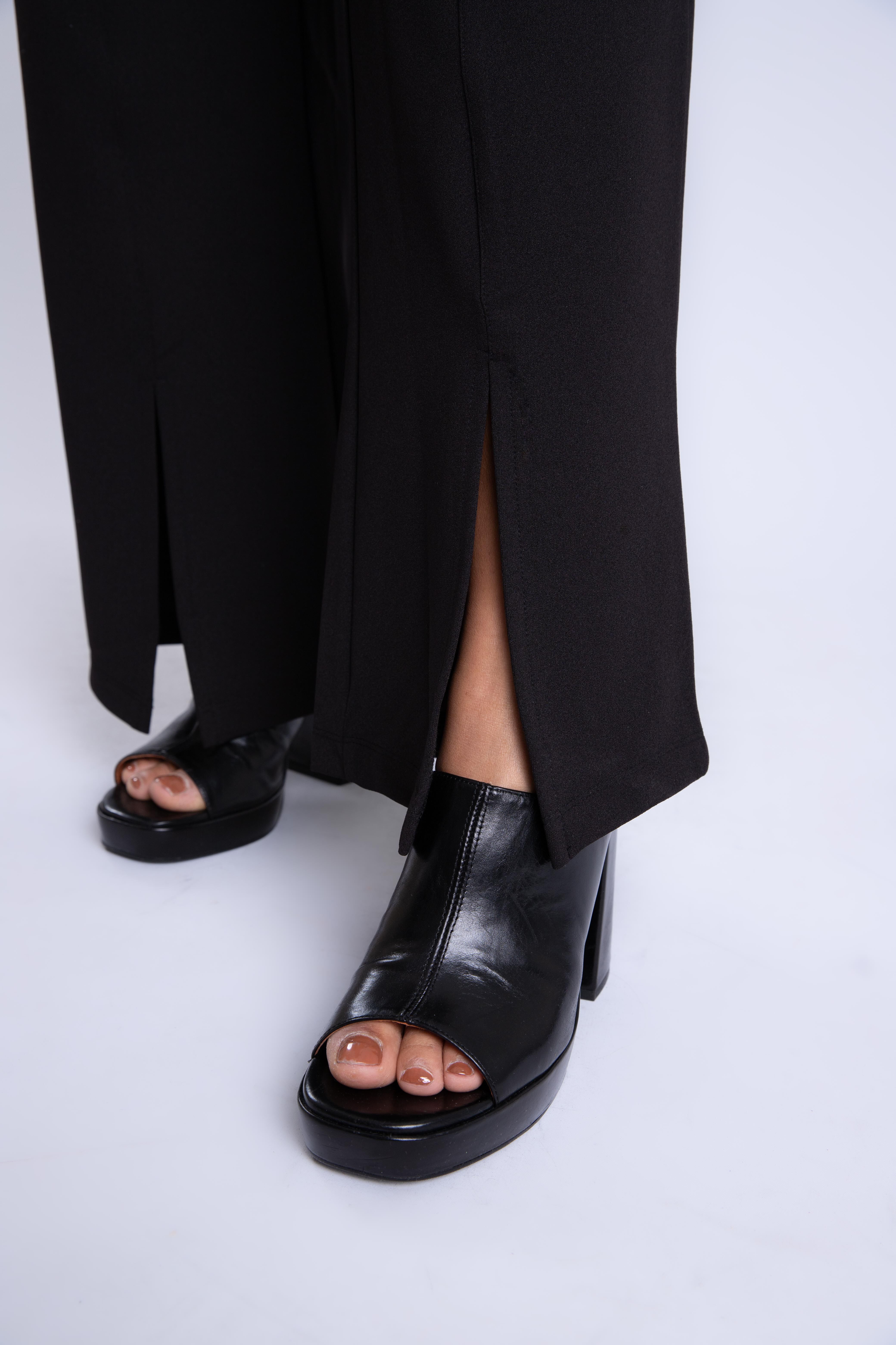 Hose mit Schlitzen image number 7