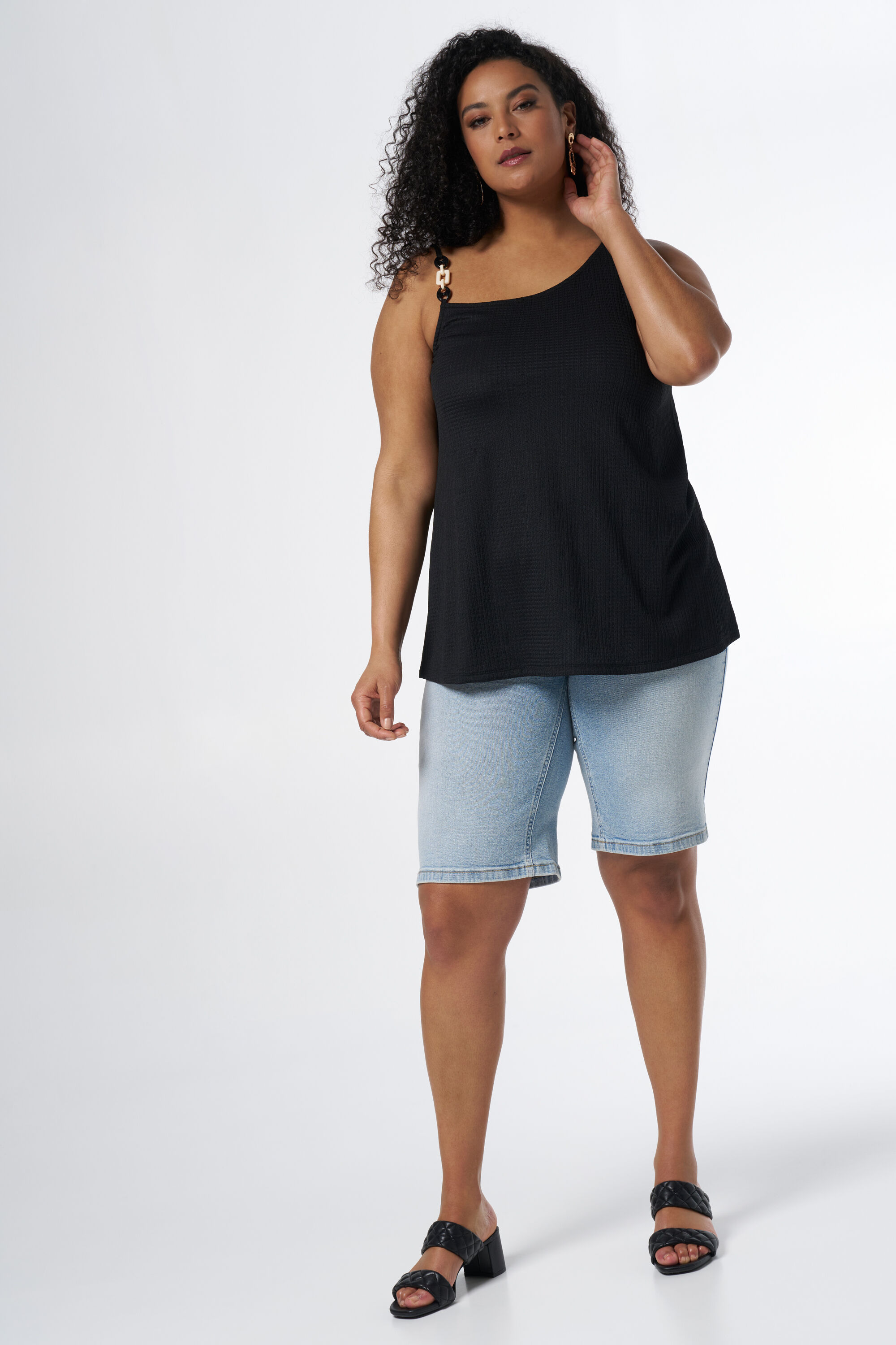 &Auml;rmelloses Top mit Perlenverzierung image number 5