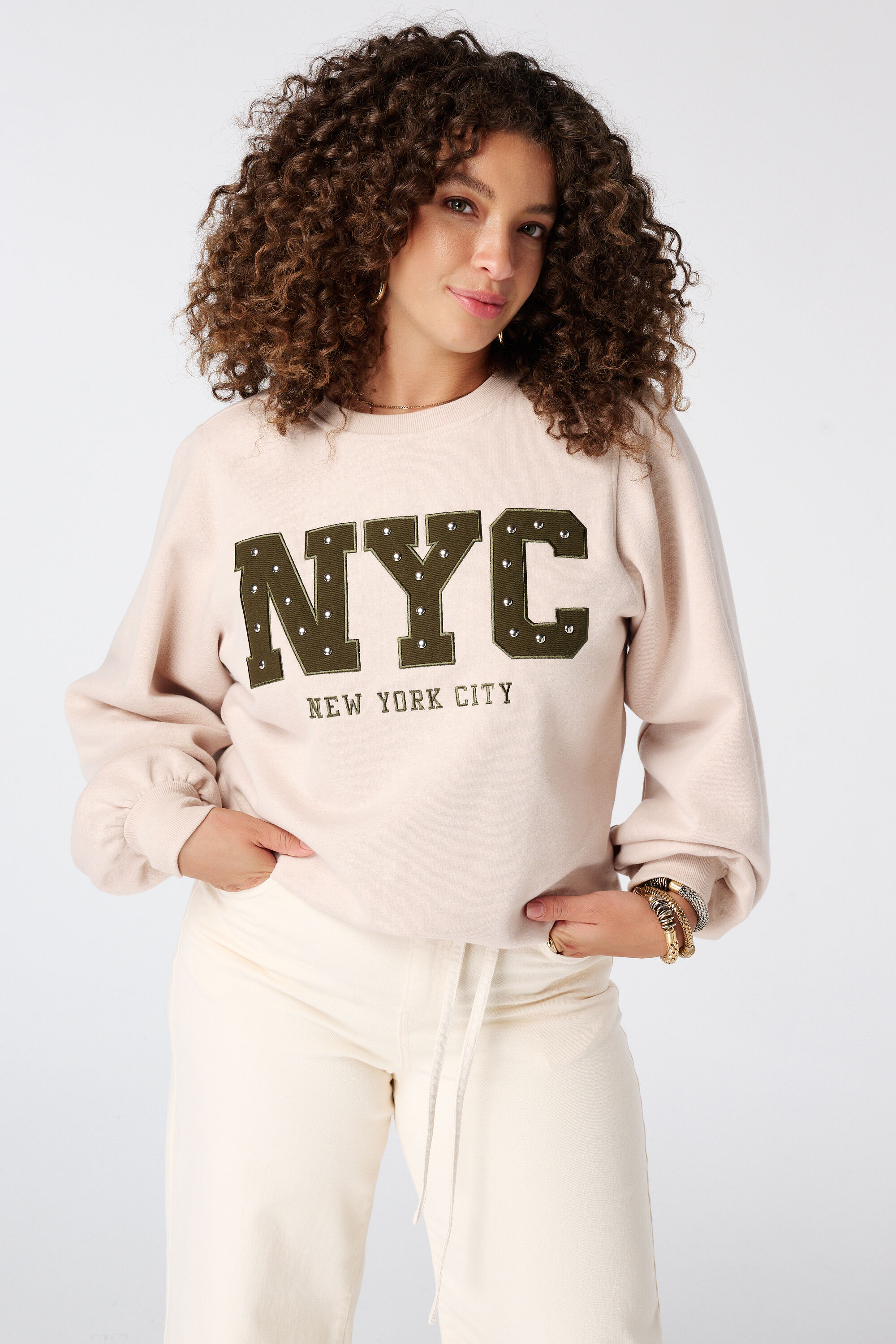 Sweatshirt mit Schriftzug image number 0