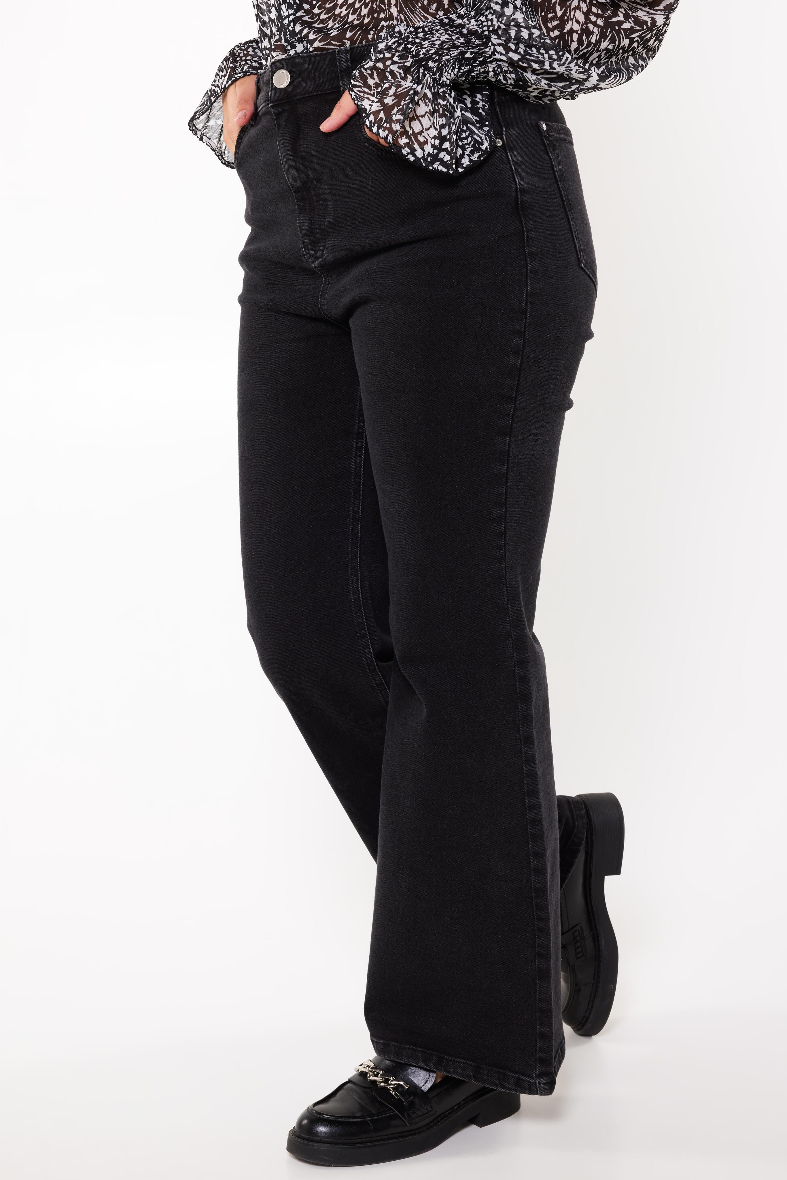 Bootcut Jeans image number 6