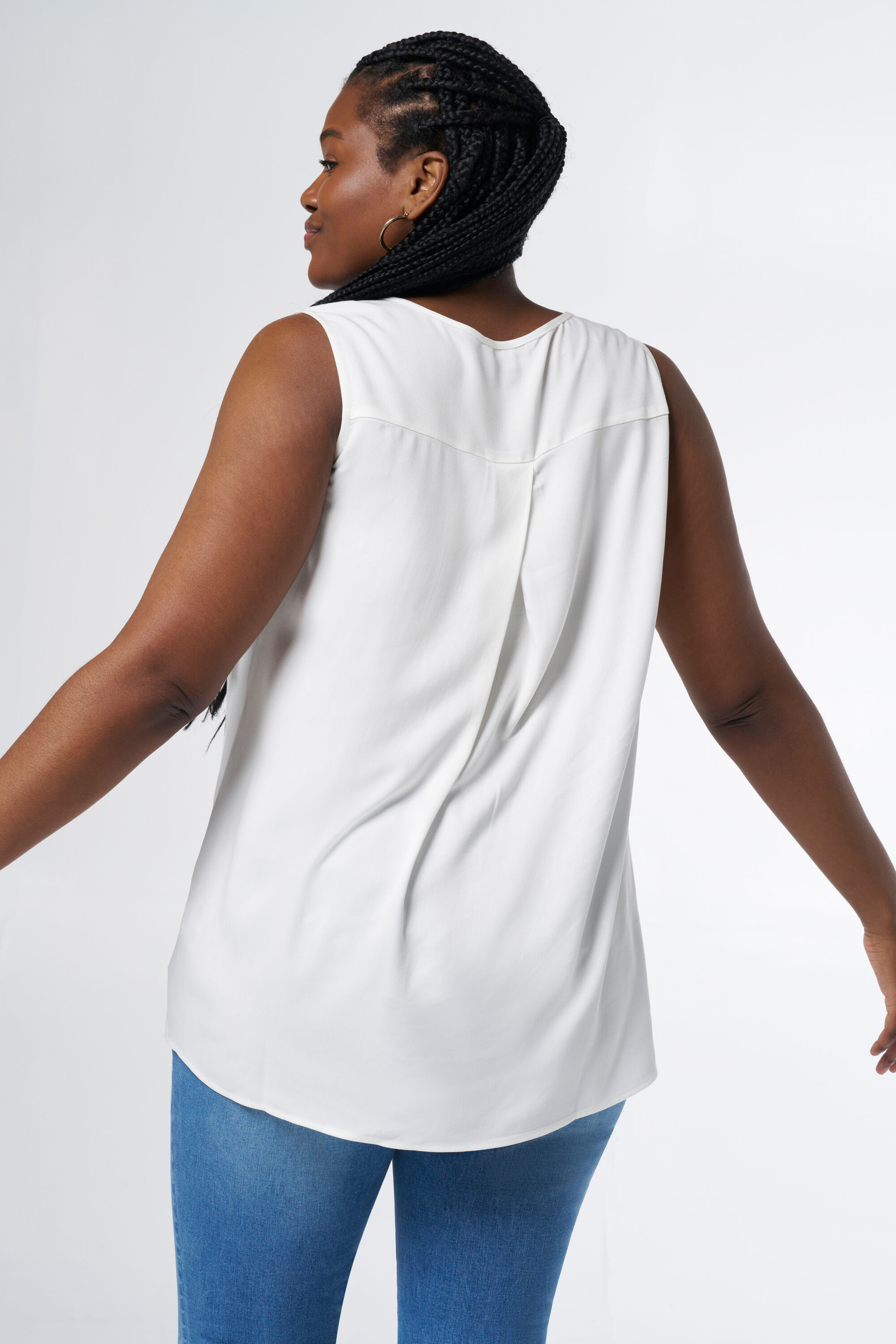 &Auml;rmellose Bluse mit V-Ausschnitt image number 3