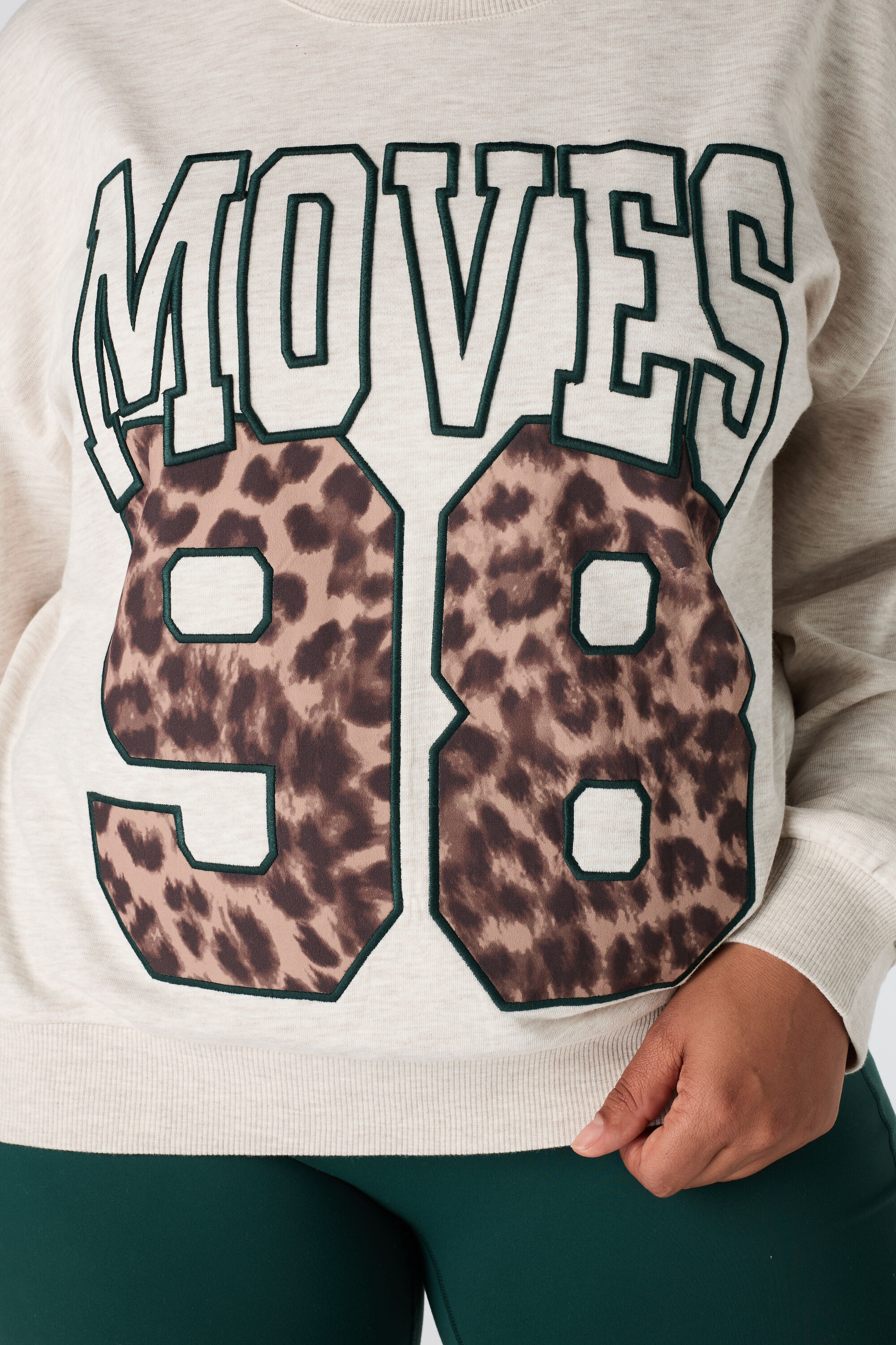 Sweatshirt mit sportivem Print image number 6