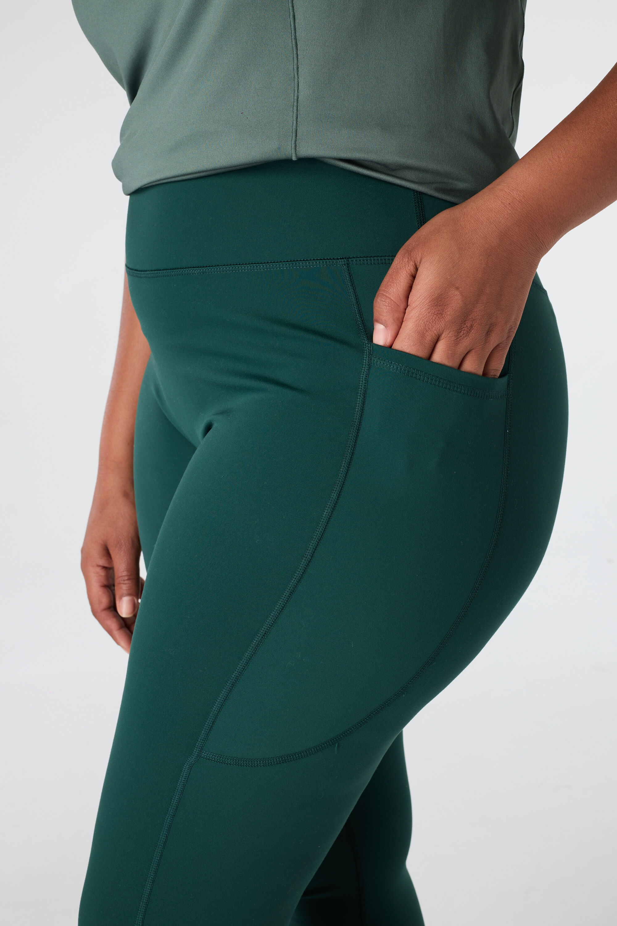 Sportleggings mit Seitentaschen image number 5