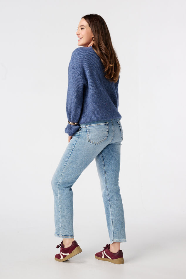 Straight-Leg-Jeans  image number 3