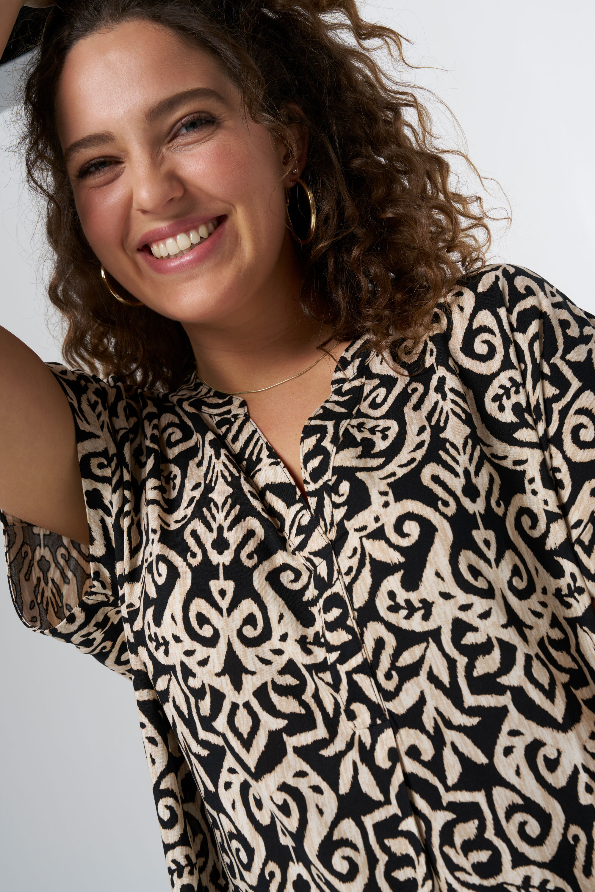 Weit geschnittenes Kleid mit Print image number 6