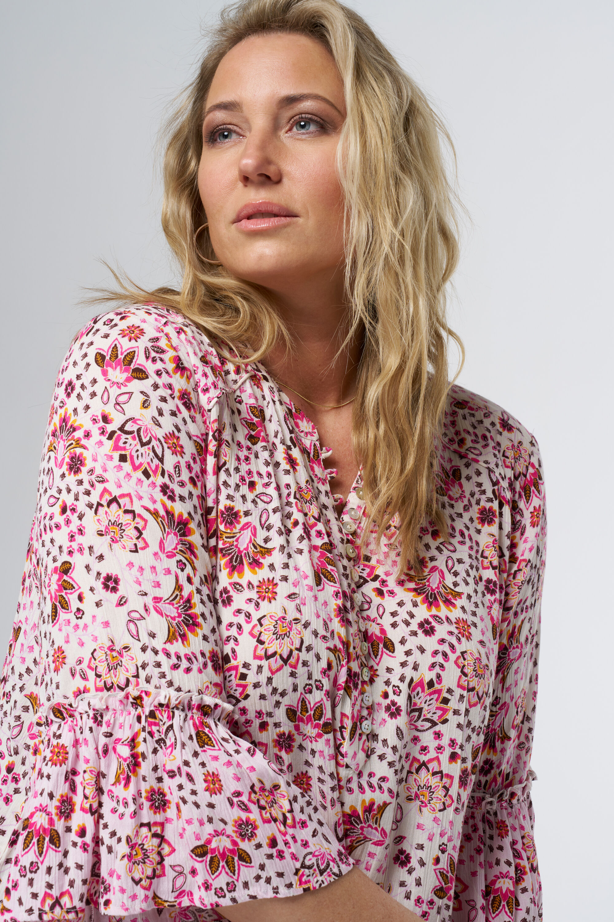 Bluse mit Aufdruck image number 4