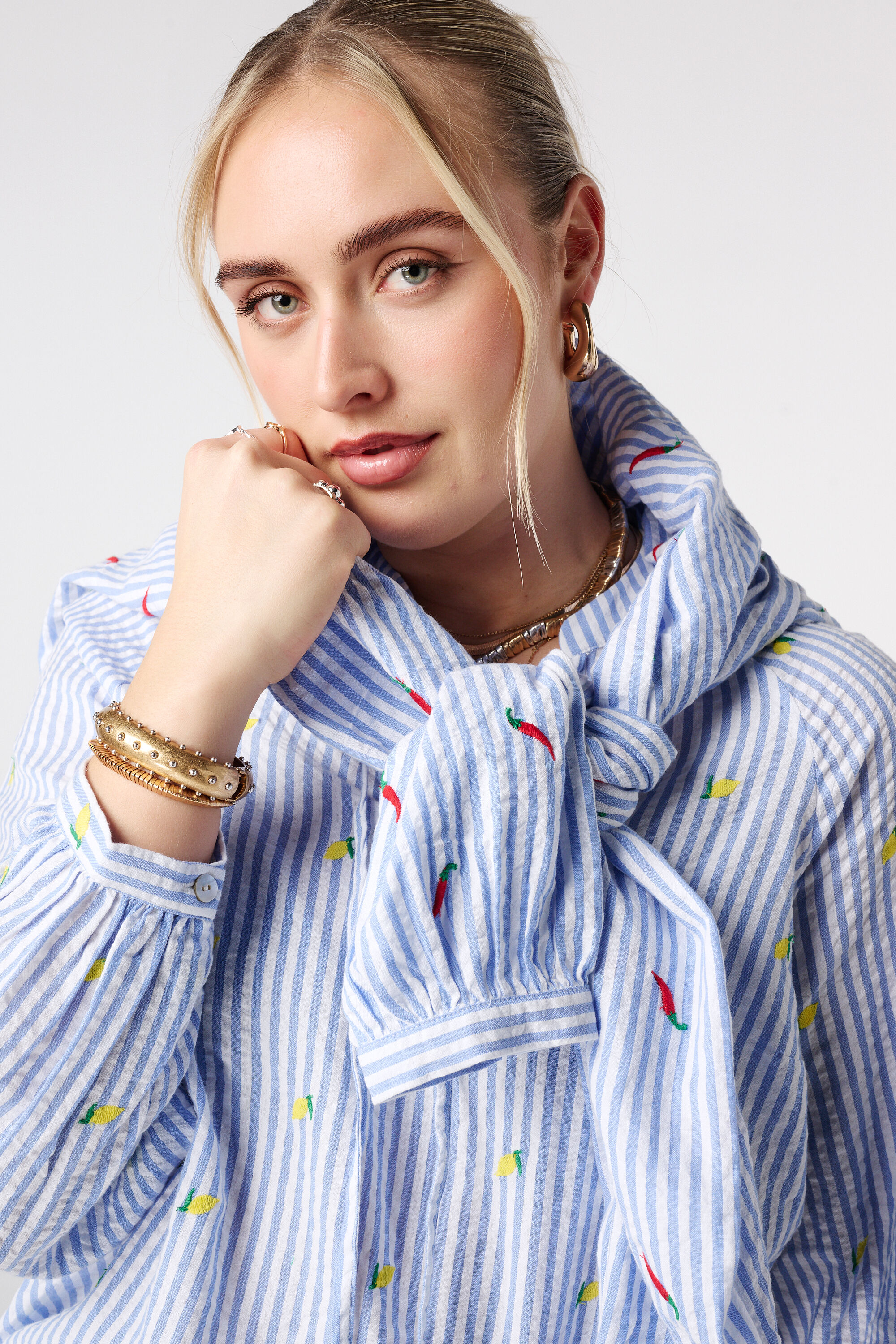 Gestreifte Bluse mit Print image number 4