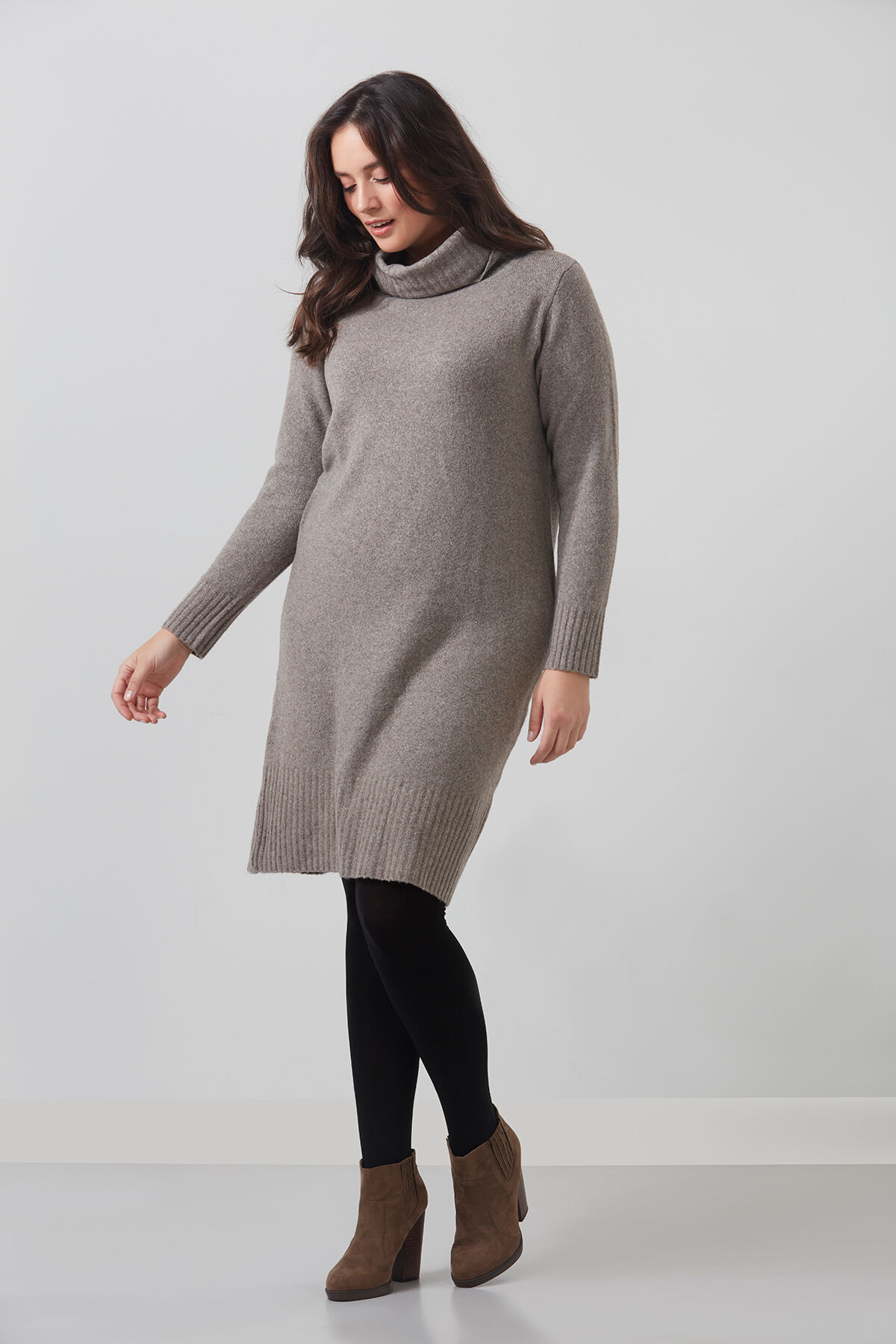 Langpullover mit Rollkragen image number 3