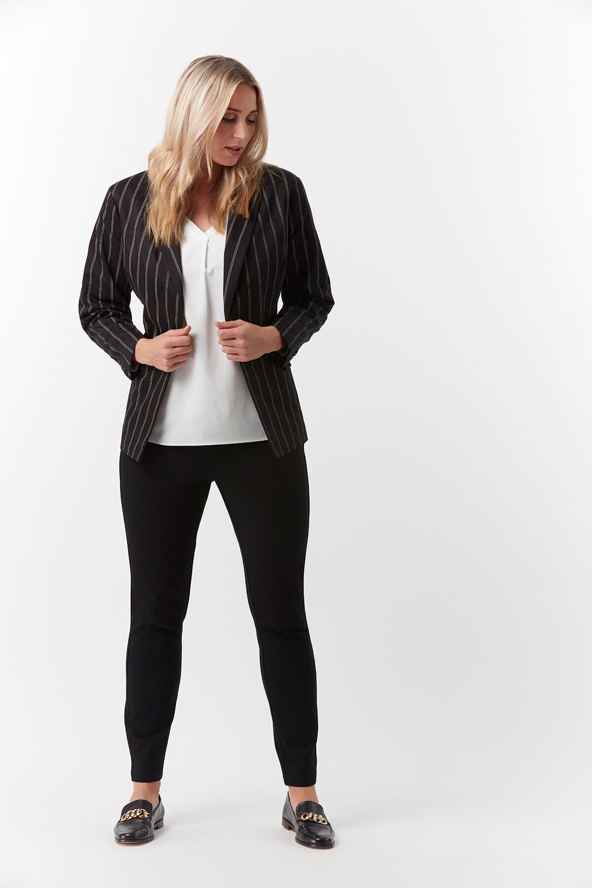 Nadelstreifen-Blazer image number 4