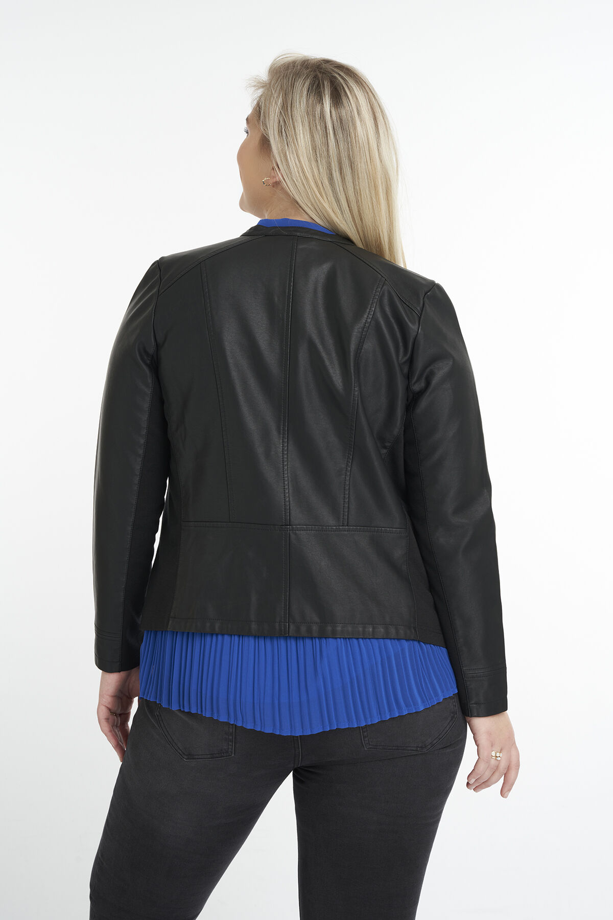 Kunstlederjacke mit Rundkragen image number 3