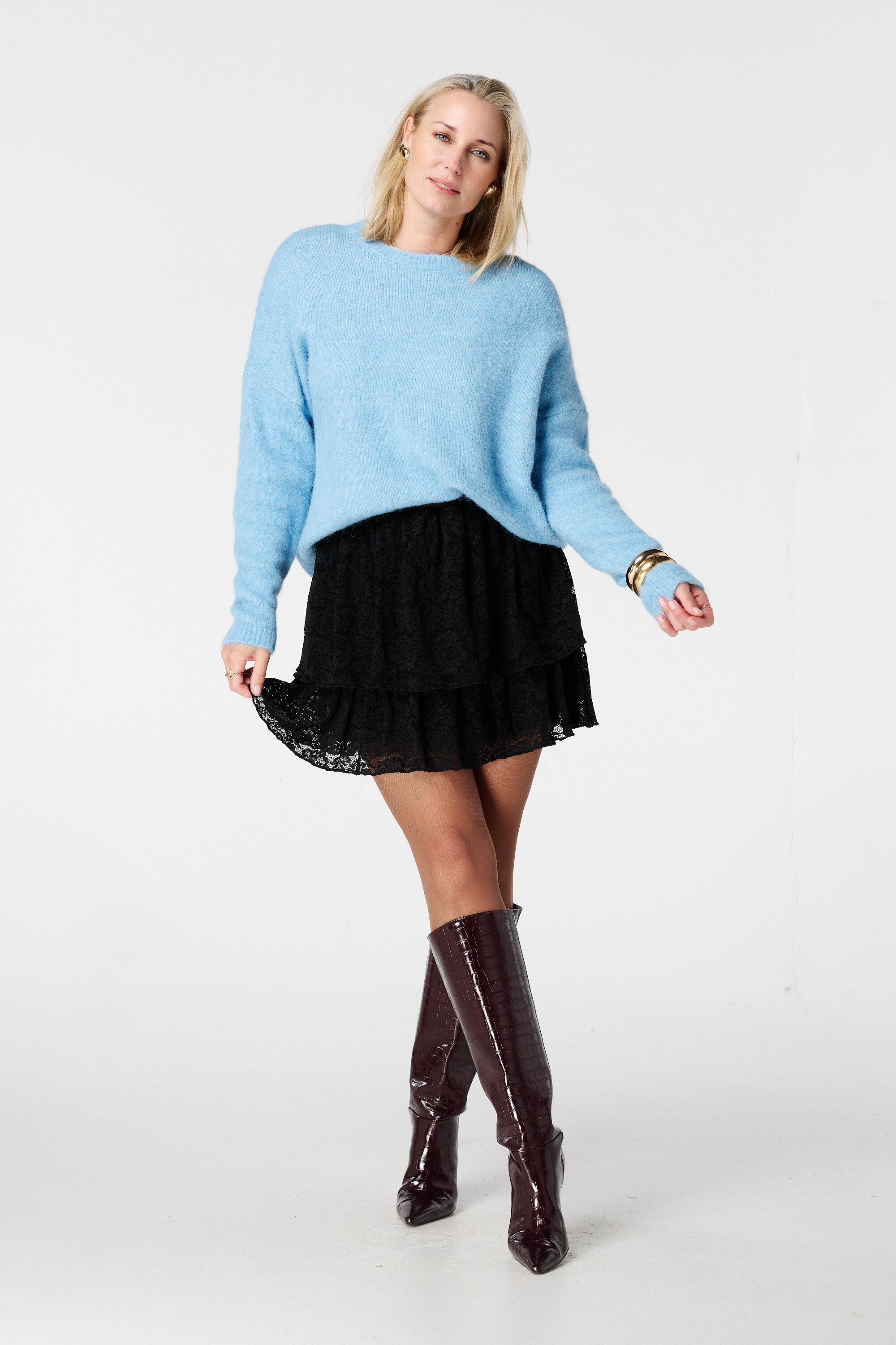 Spitzenrock mit Volants