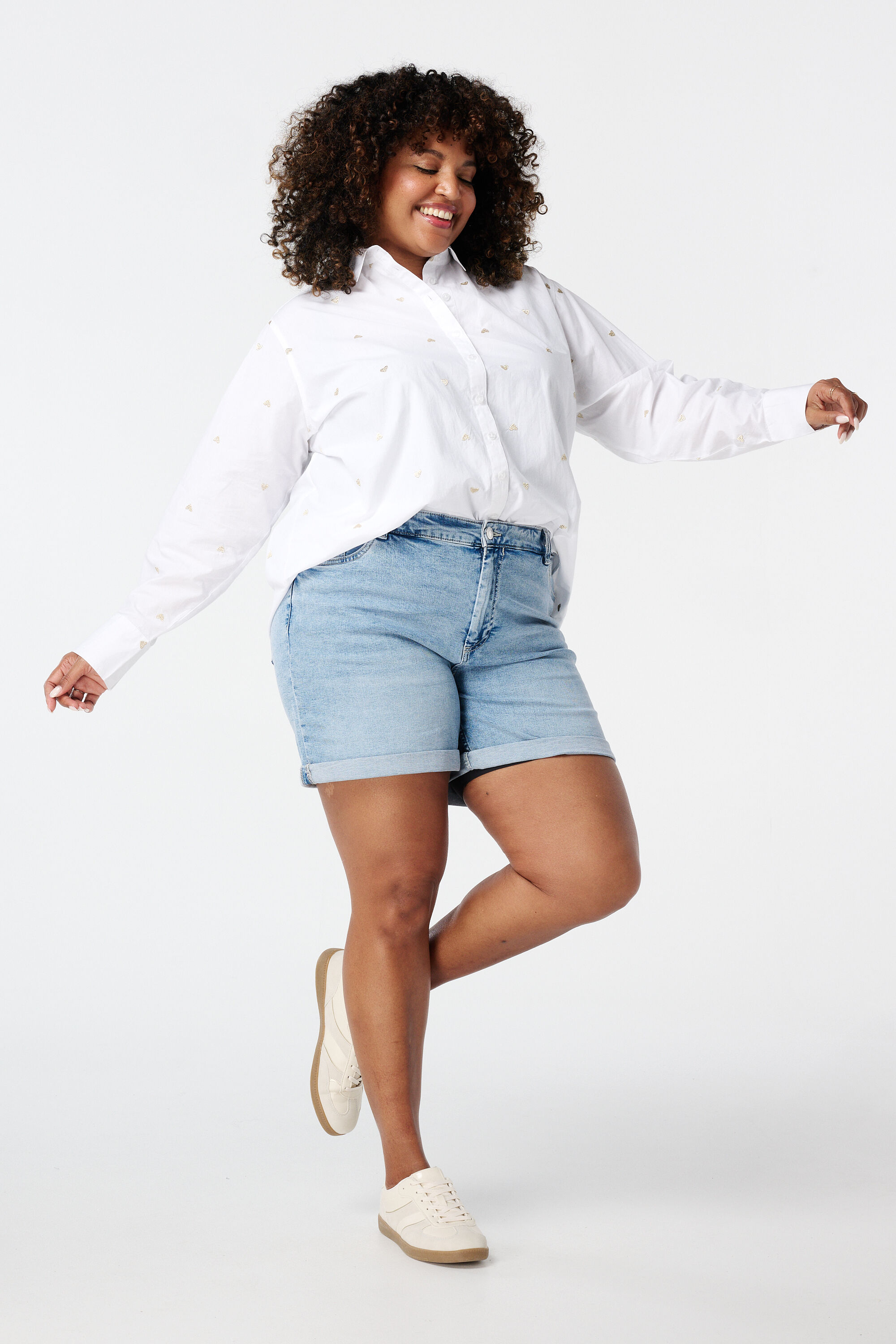 Bluse mit Herzmuster  image number 6