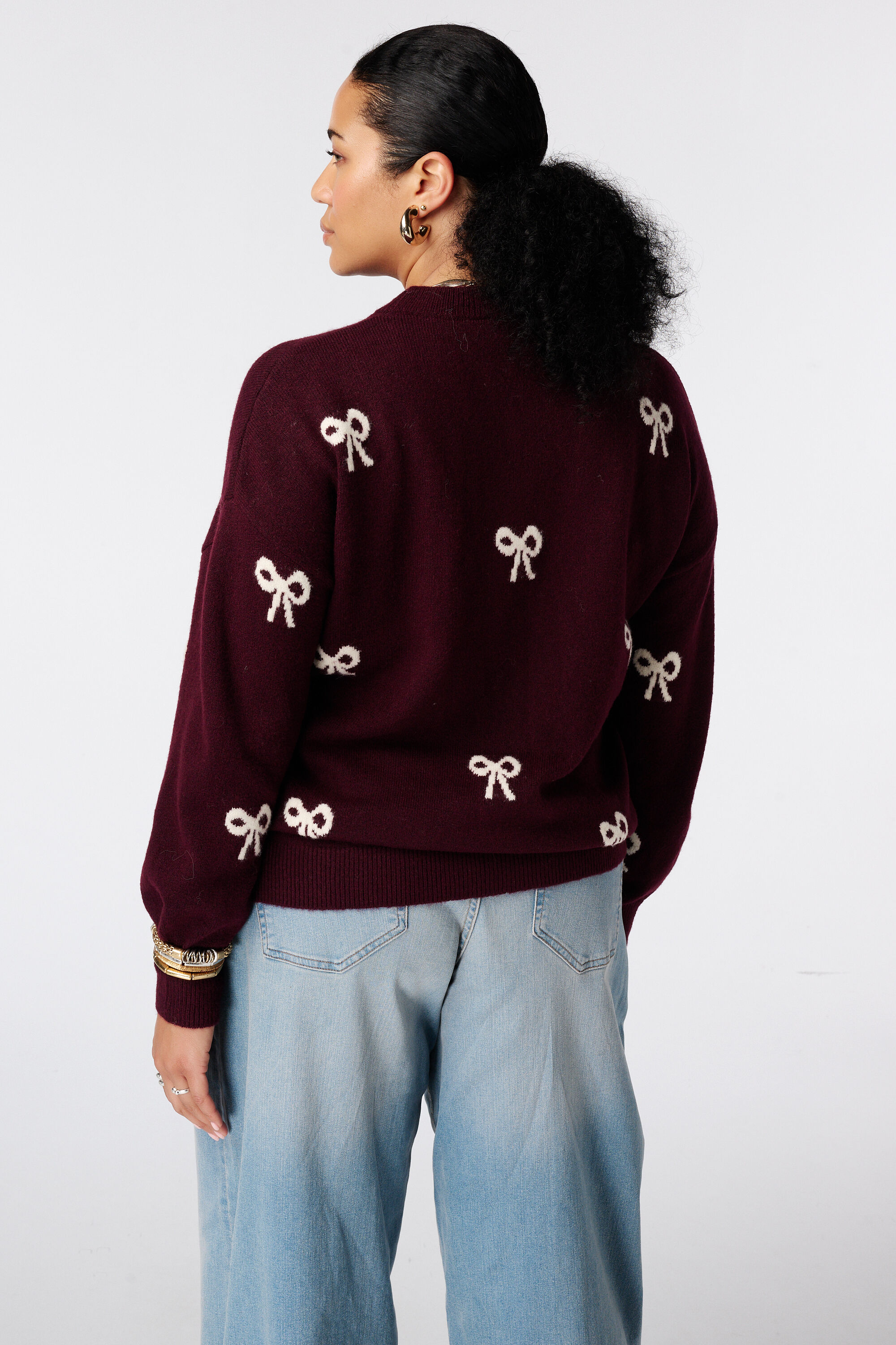 Pullover mit Schleifenmuster image number 3