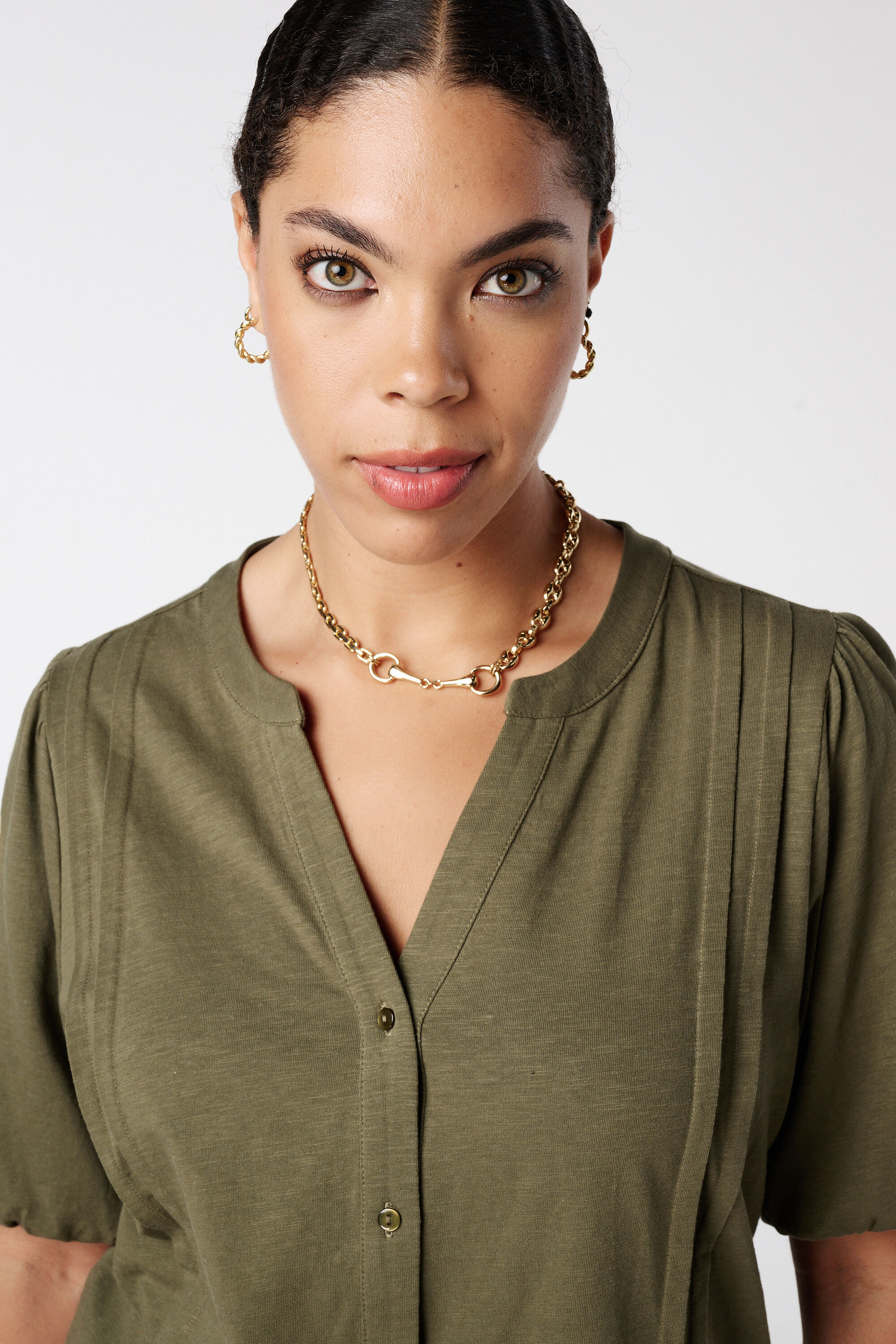 Oberteil mit bestickten &Auml;rmeln image number 4