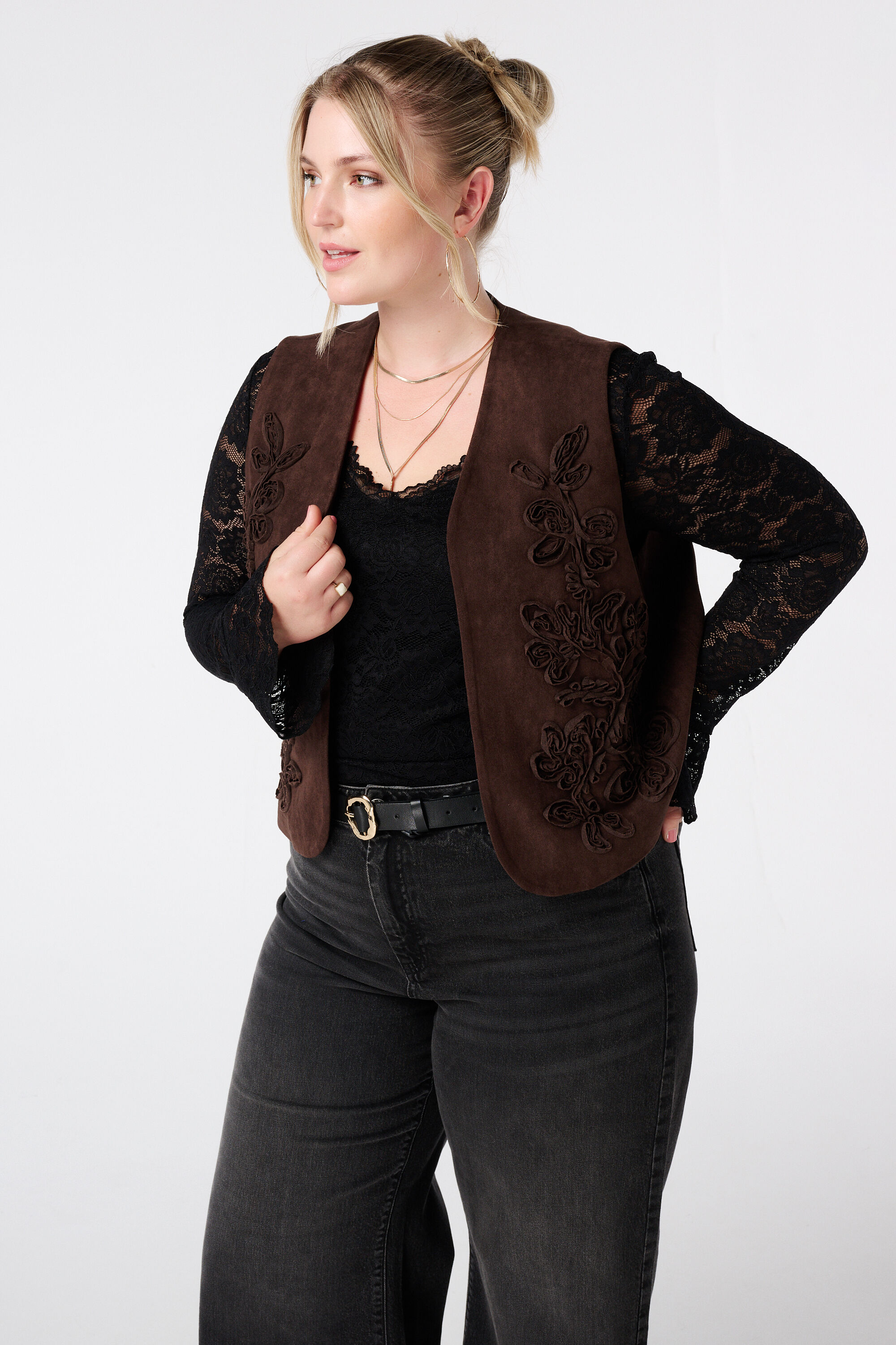 Weste in Wildlederoptik mit Stickerei