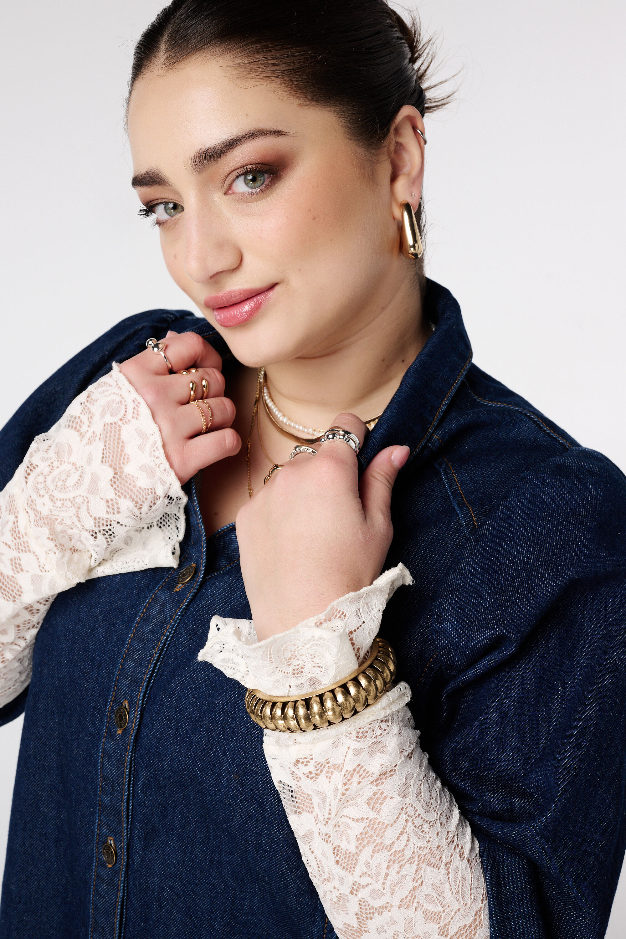 Denimbluse mit Puff&auml;rmeln image number 4