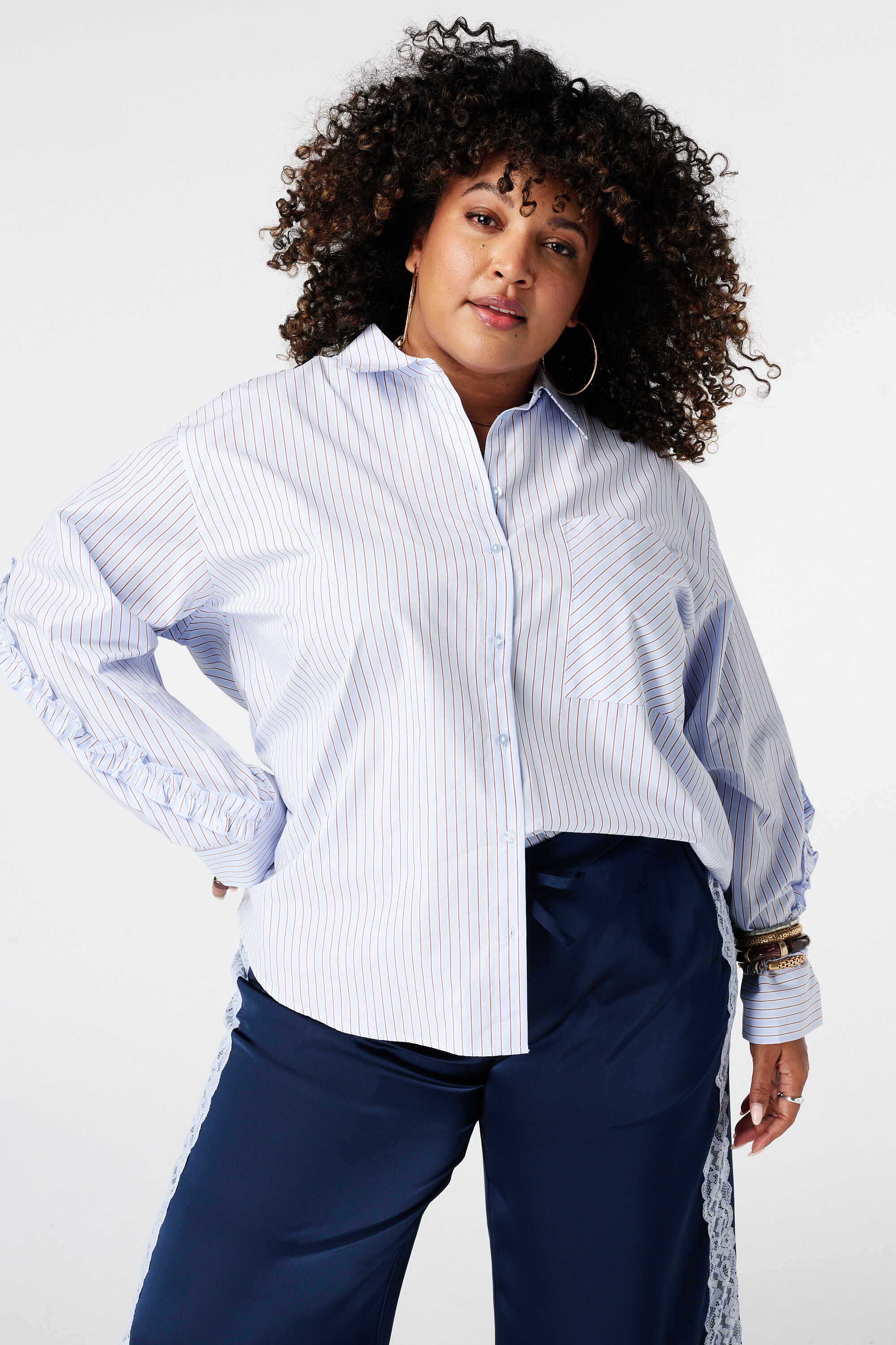 Gestreifte Bluse mit Volants image number 0