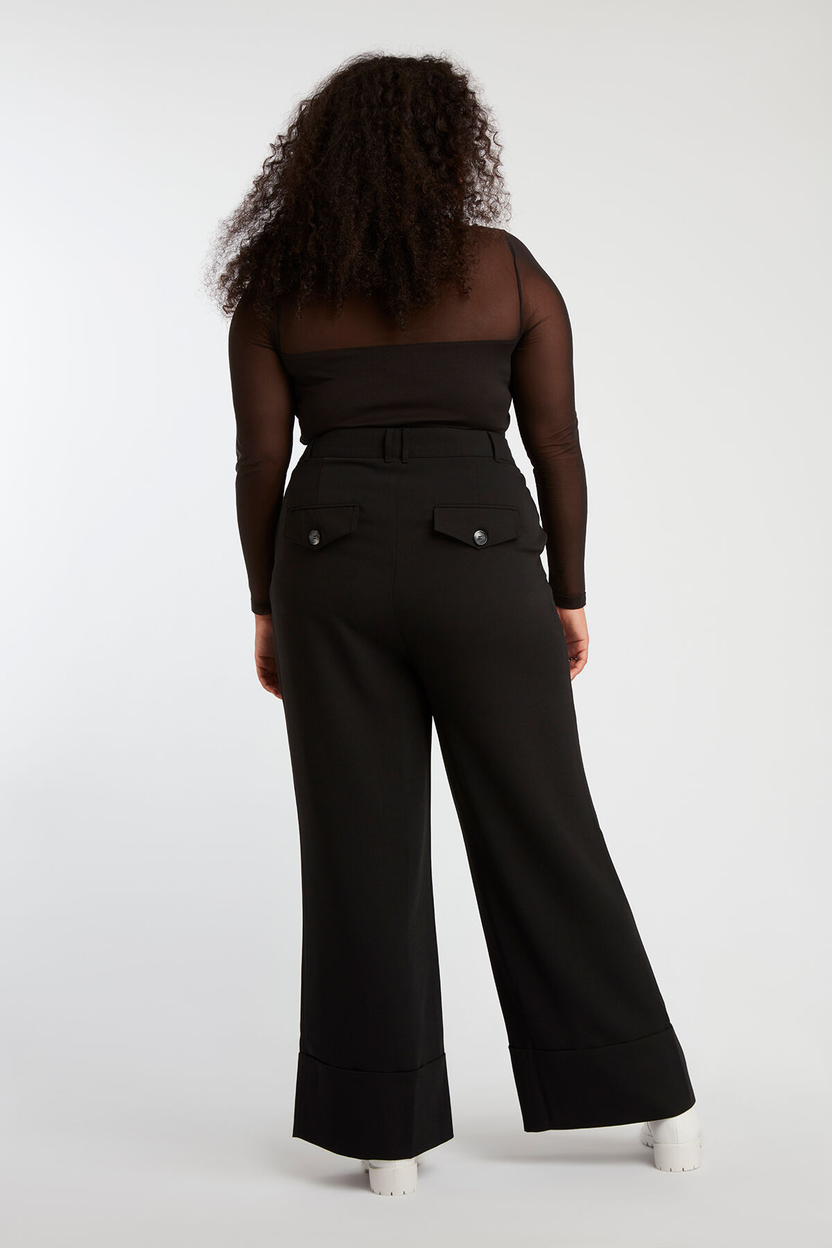 Weite Bundfaltenhose image number 5