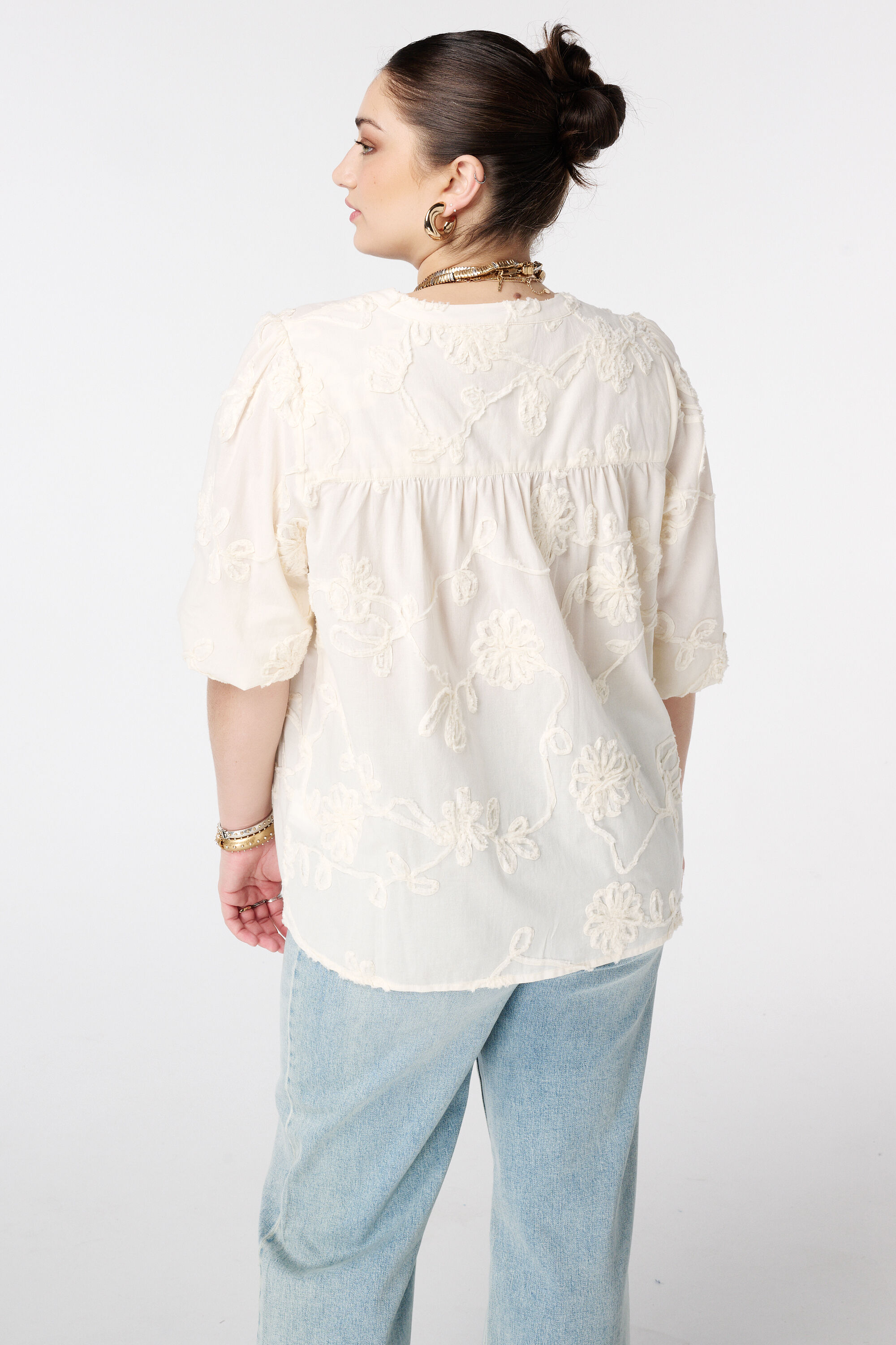 Bluse mit 3D-Blumenprint image number 3