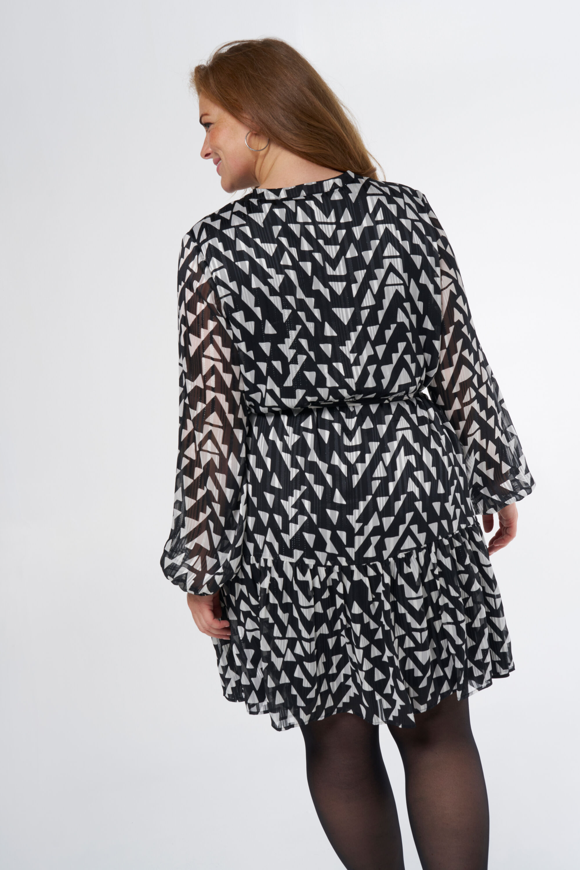 Durchkn&ouml;pfbares Kleid mit G&uuml;rtel image number 3