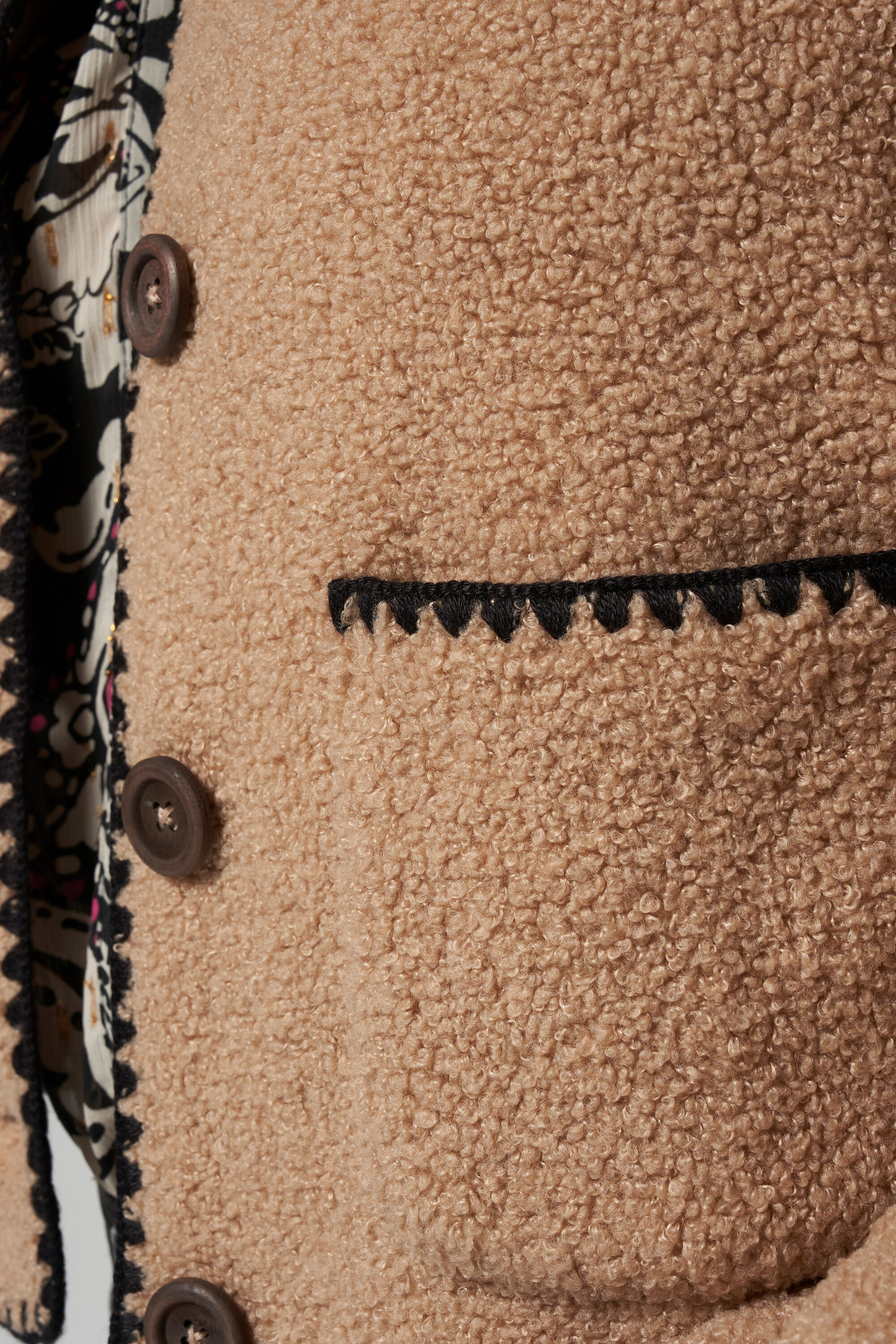 Teddyjacke mit Kn&ouml;pfen image number 4