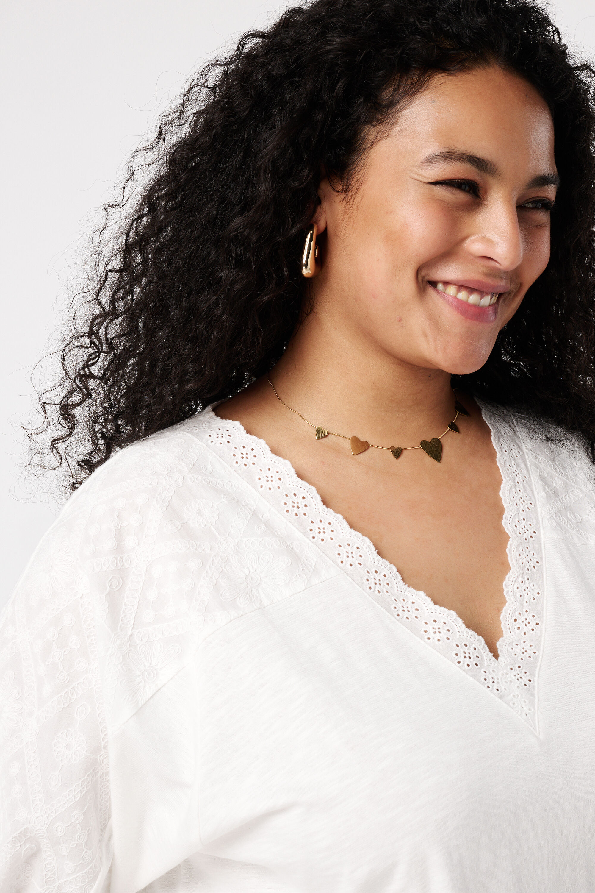 Top mit Spitzenverzierungen image number 4