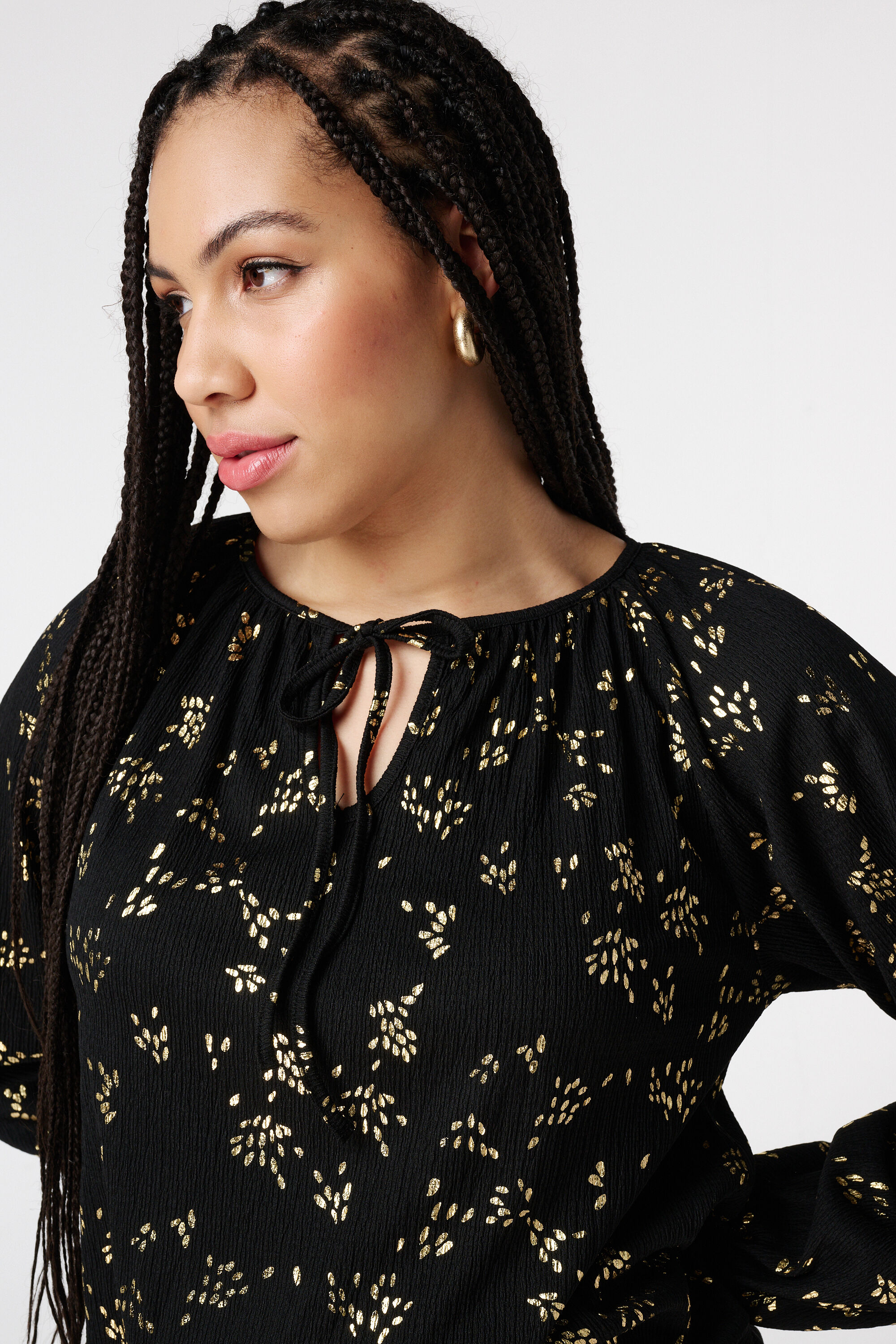 Top mit metallischen Details image number 4