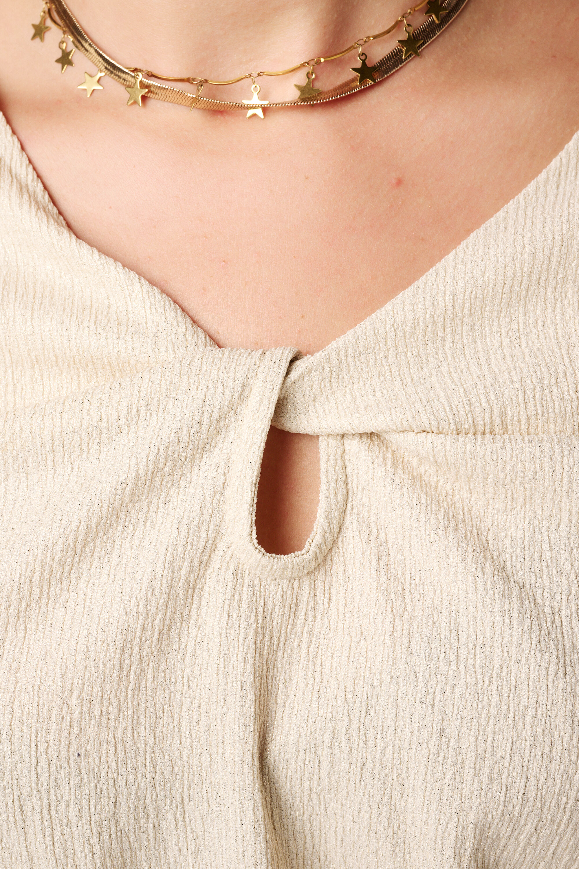 Top mit durchbrochenem Detail image number 6