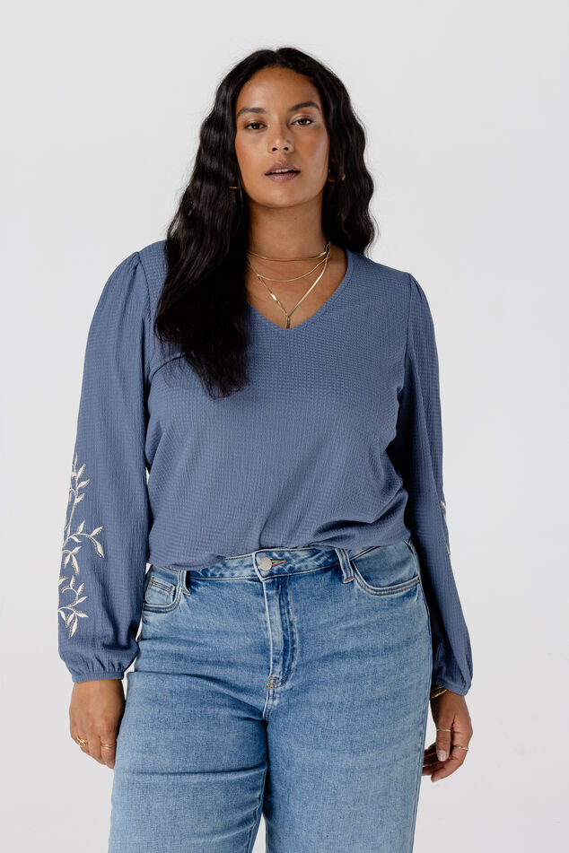 Oberteil mit Stickerei image number 0