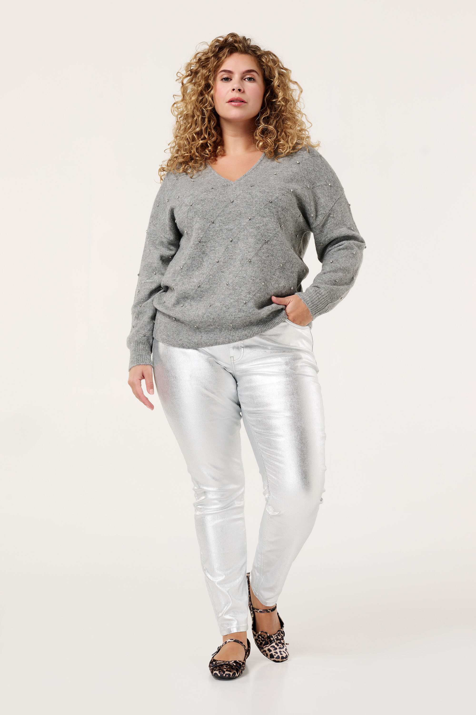 Pullover mit Diamantverzierungen image number 5