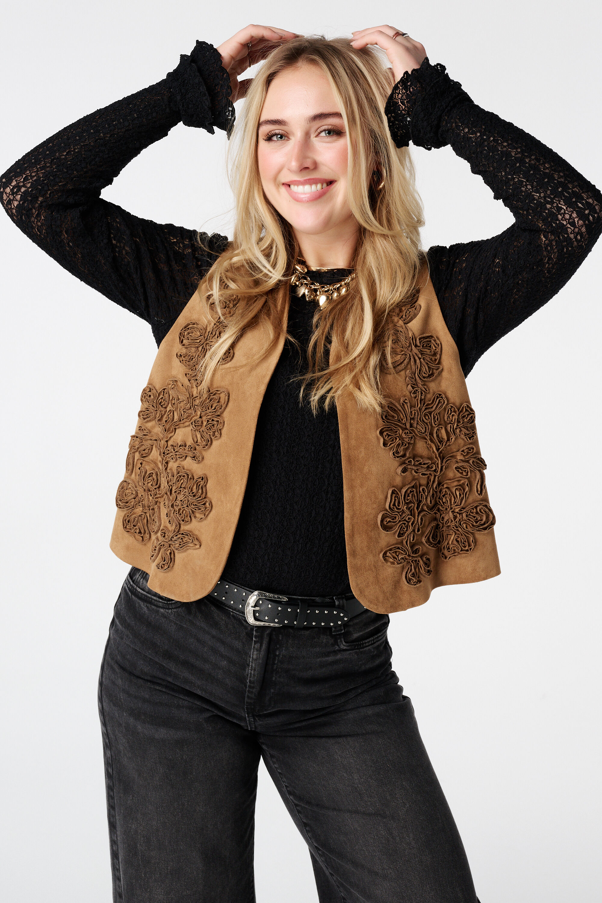 Su&egrave;dine-Weste mit Stickerei