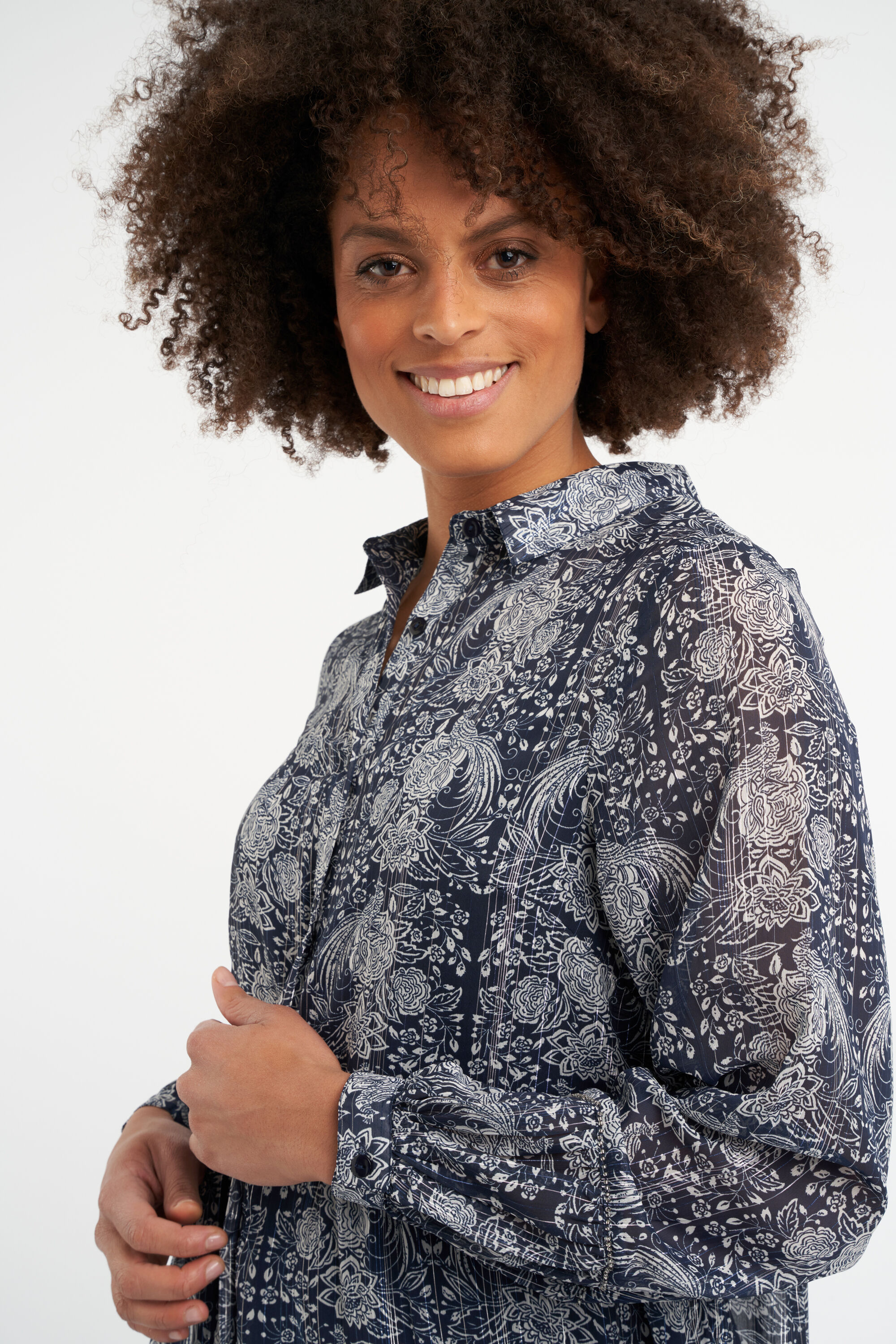 Langes Kleid mit Blumen-Print image number 5