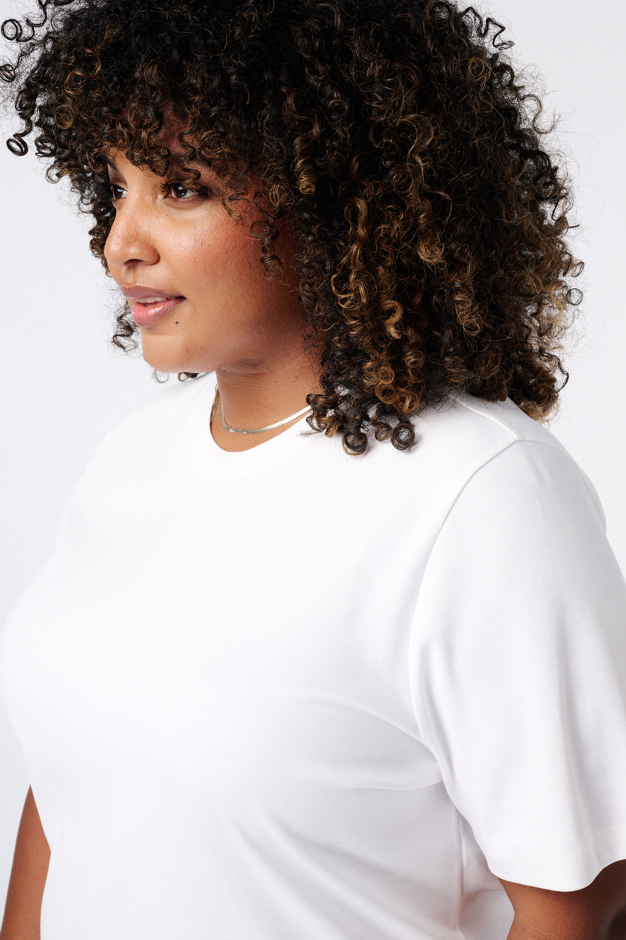 Basic T Shirt image number 4