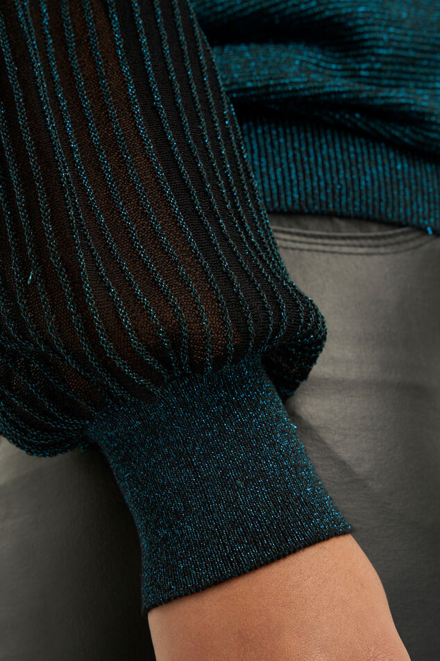 Pullover mit Glitzerdetail image number 5