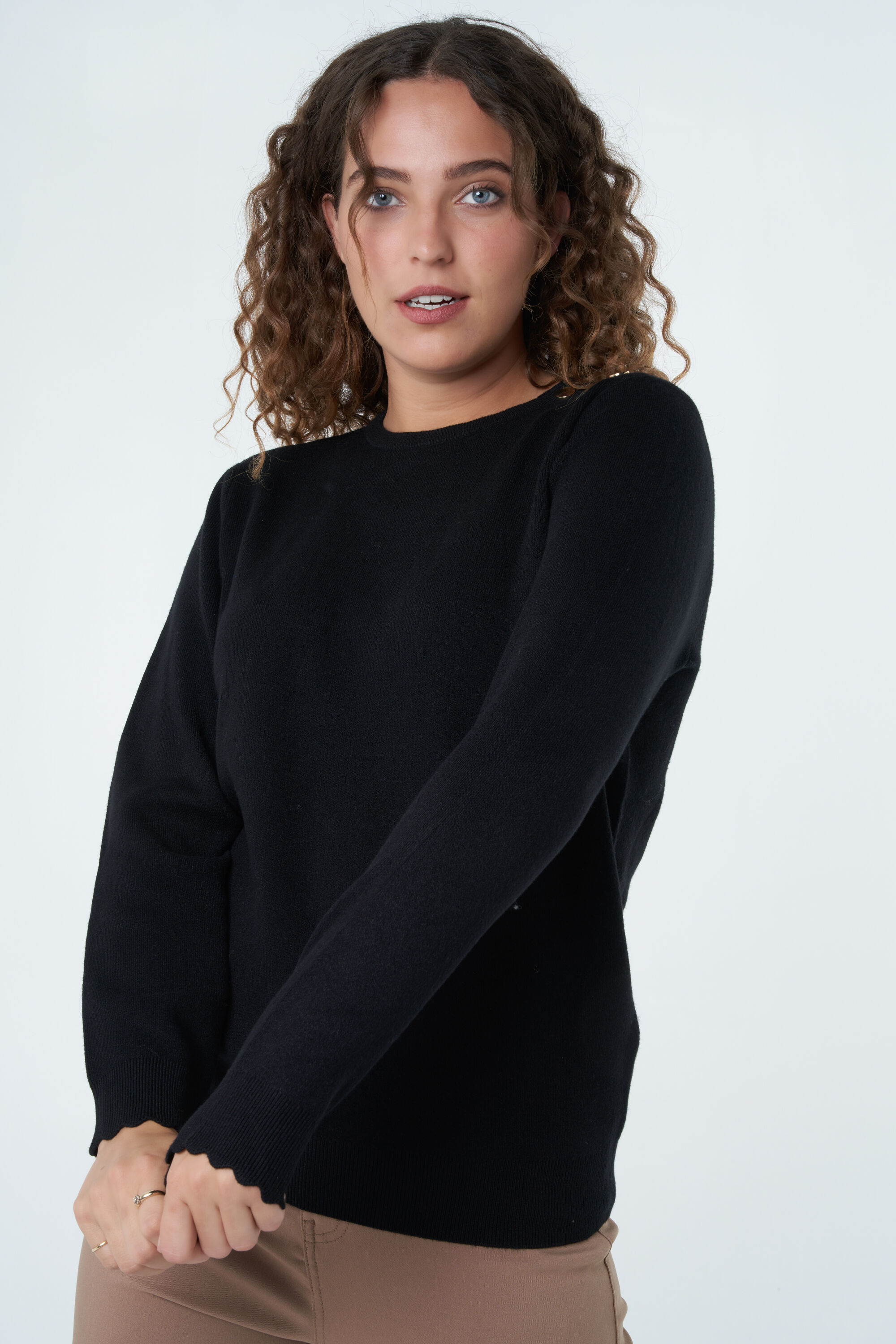 Sweatshirt mit goldenen Verzierungen image number 6