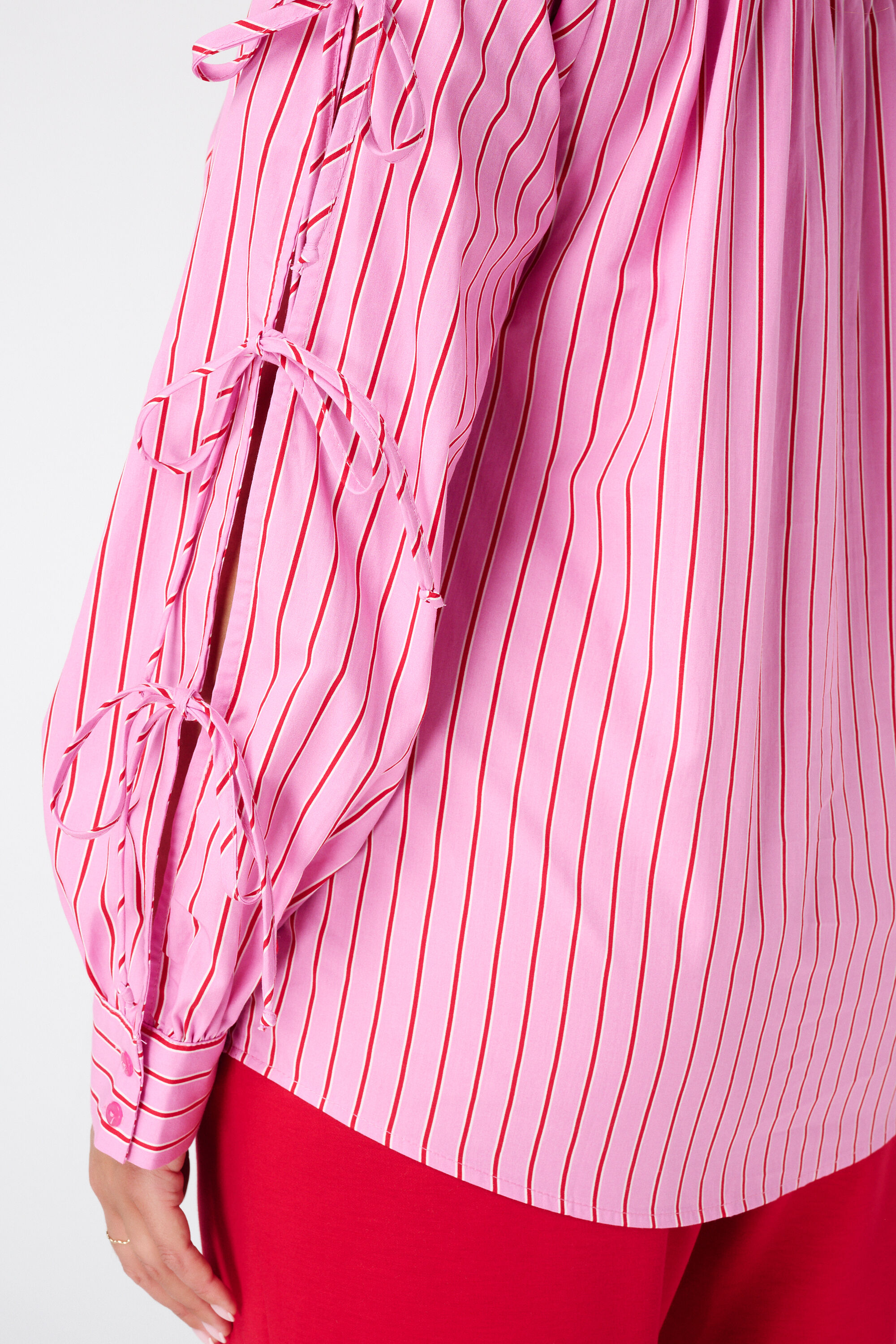 Bluse mit Schleifendetail  image number 6