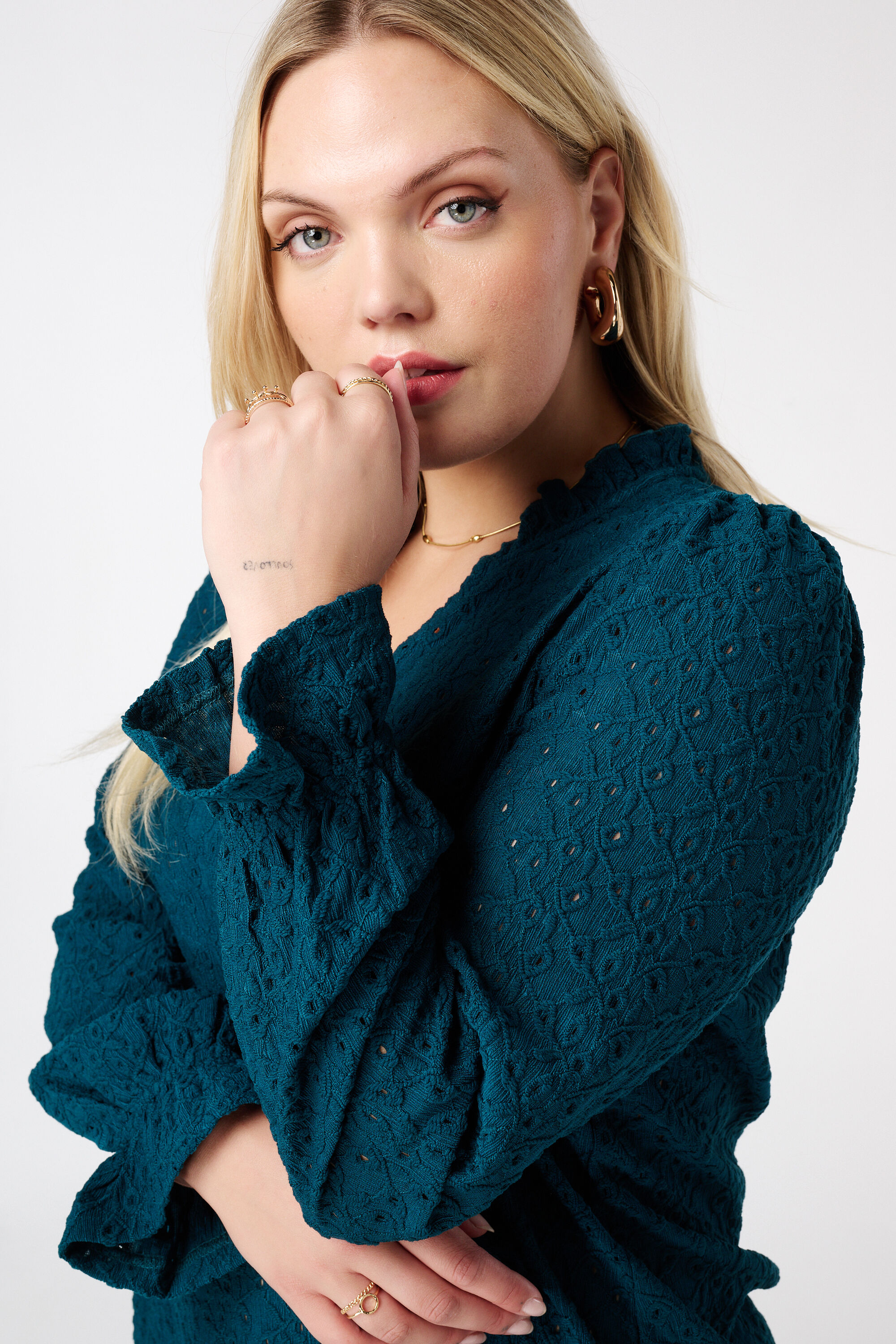 Oberteil mit Stickerei image number 4