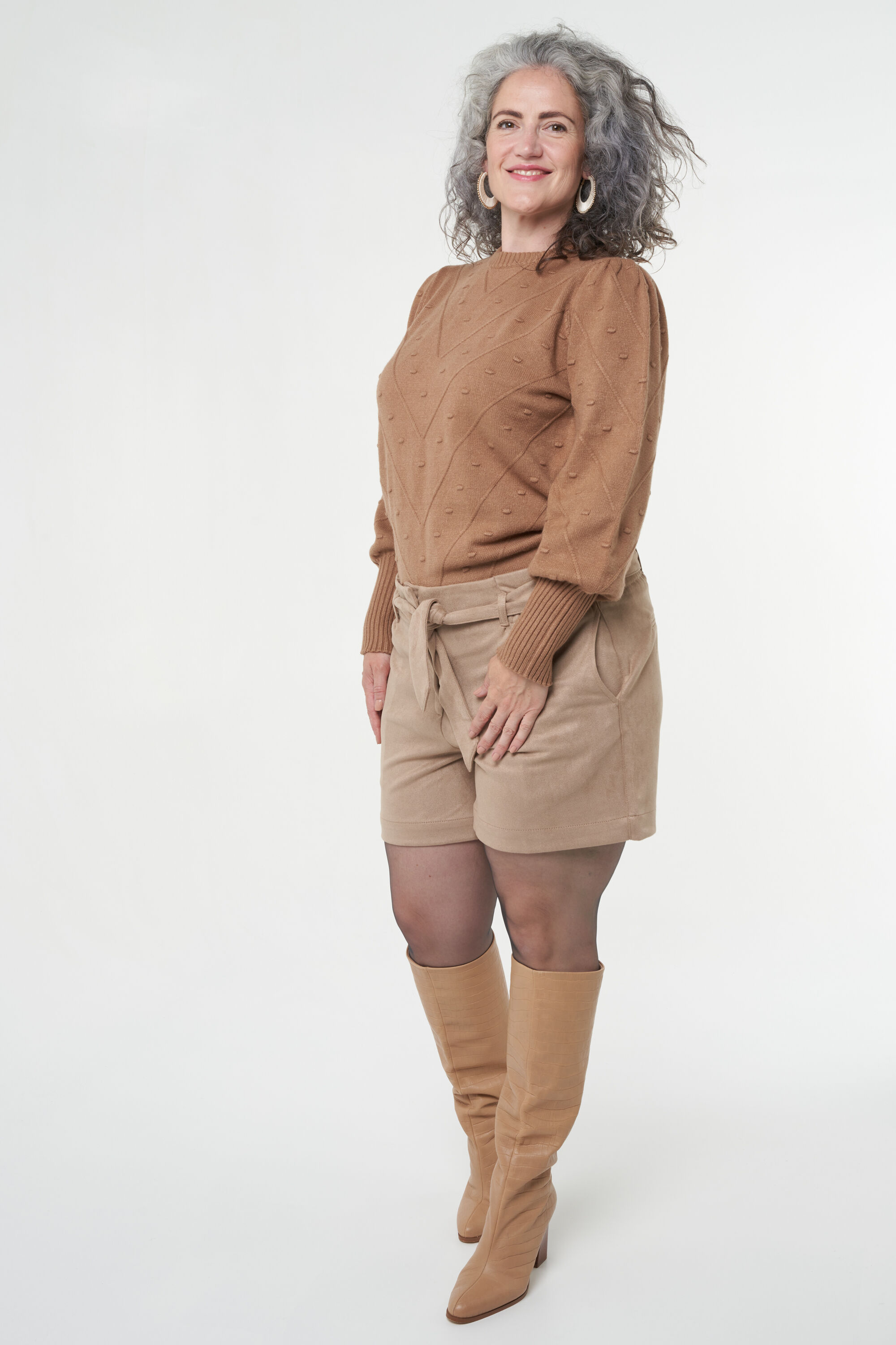 Kunstwildleder-Shorts mit G&uuml;rtel image number 7