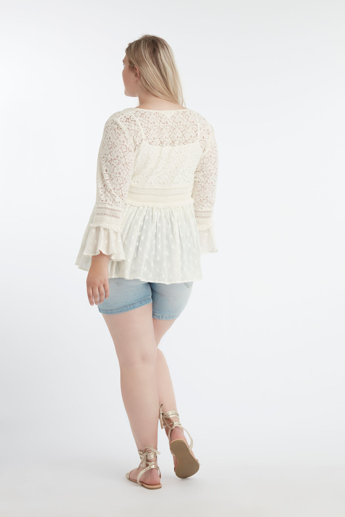 Bluse mit Spitzen&auml;rmeln image number 4