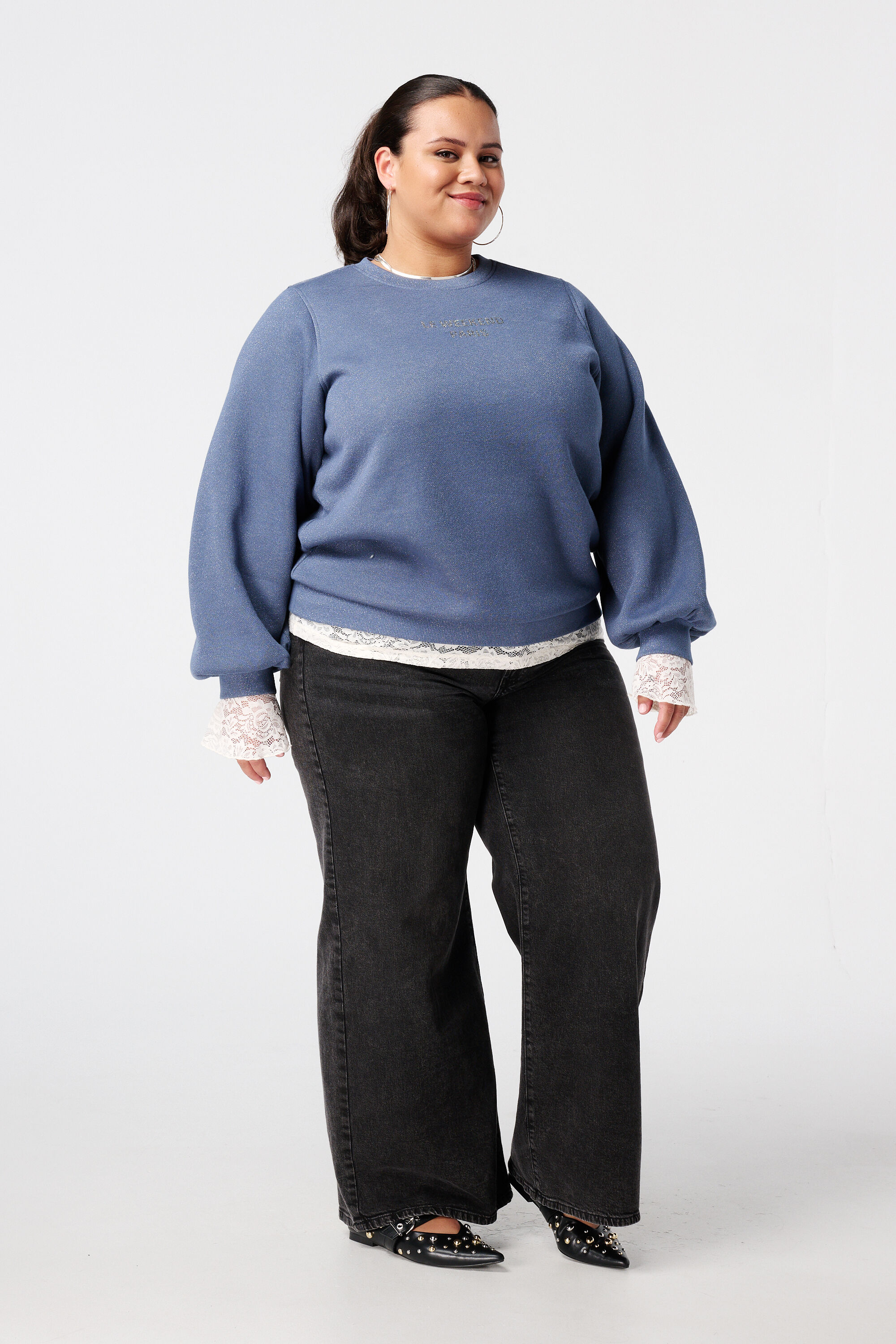 Sweatshirt mit Lurex und Glitzertext image number 5