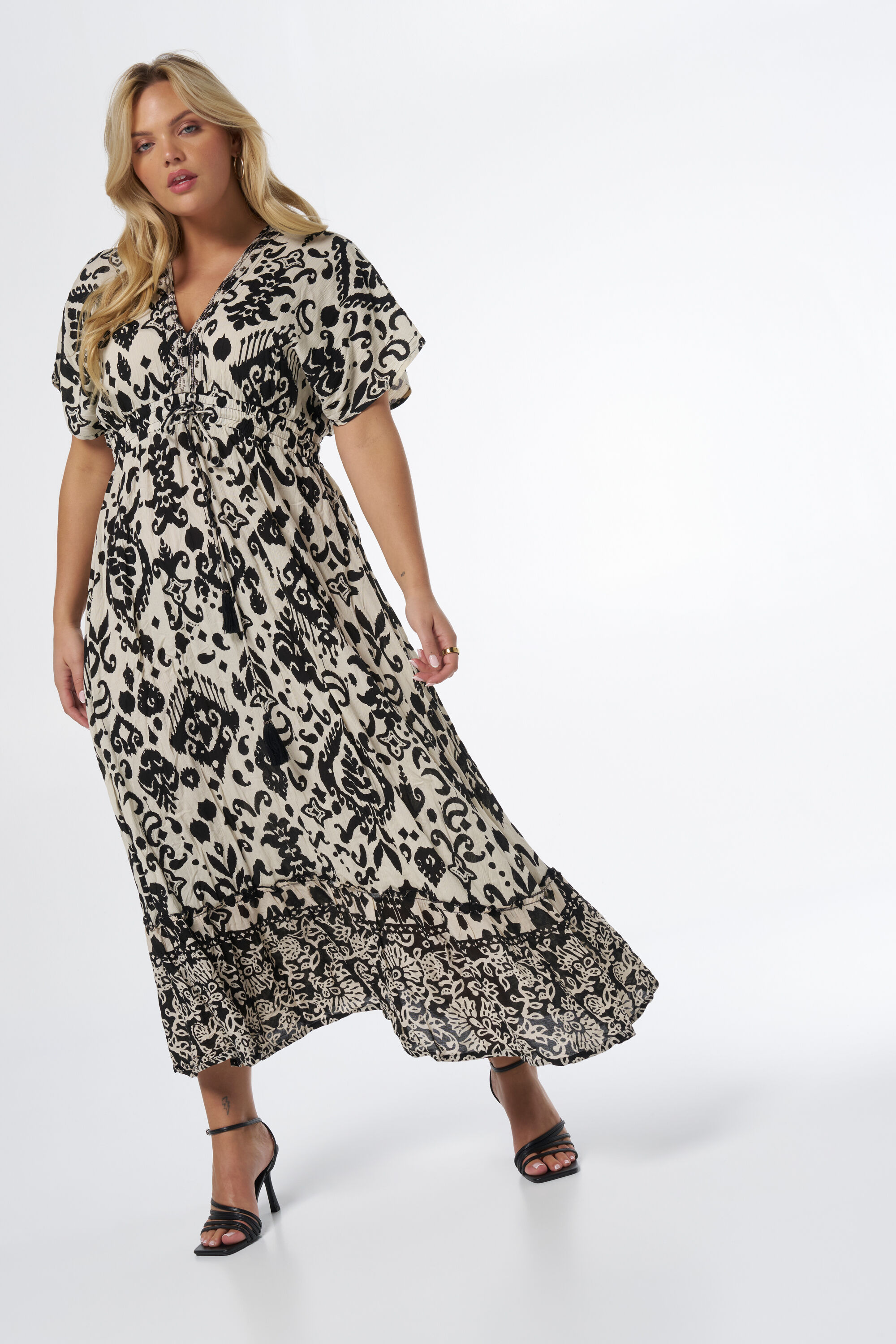 Maxikleid mit V-Ausschnitt image number 5