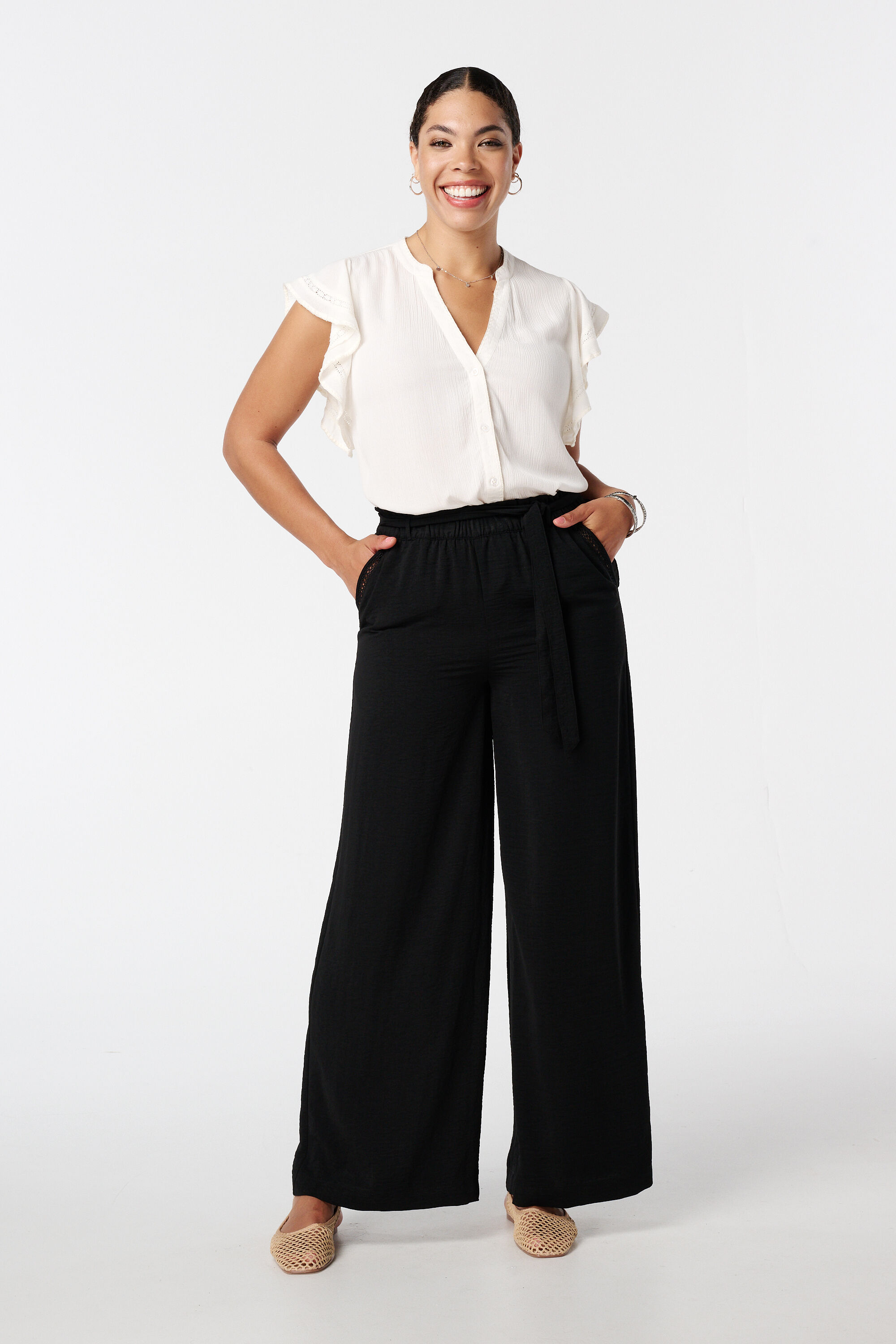 Bluse mit V-Ausschnitt und Knopfleiste  image number 5