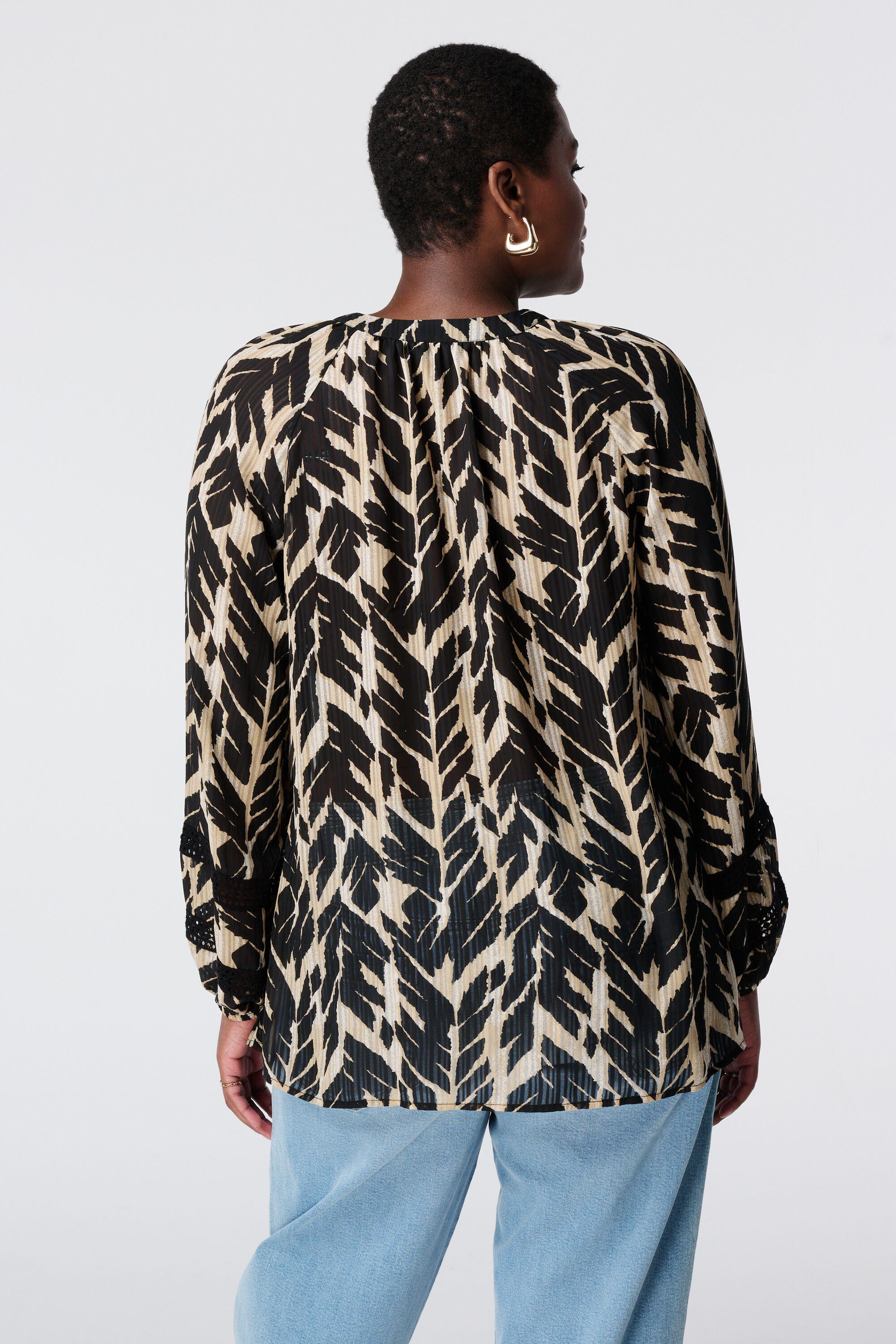 Bluse mit Print und Verzierungen  image number 3