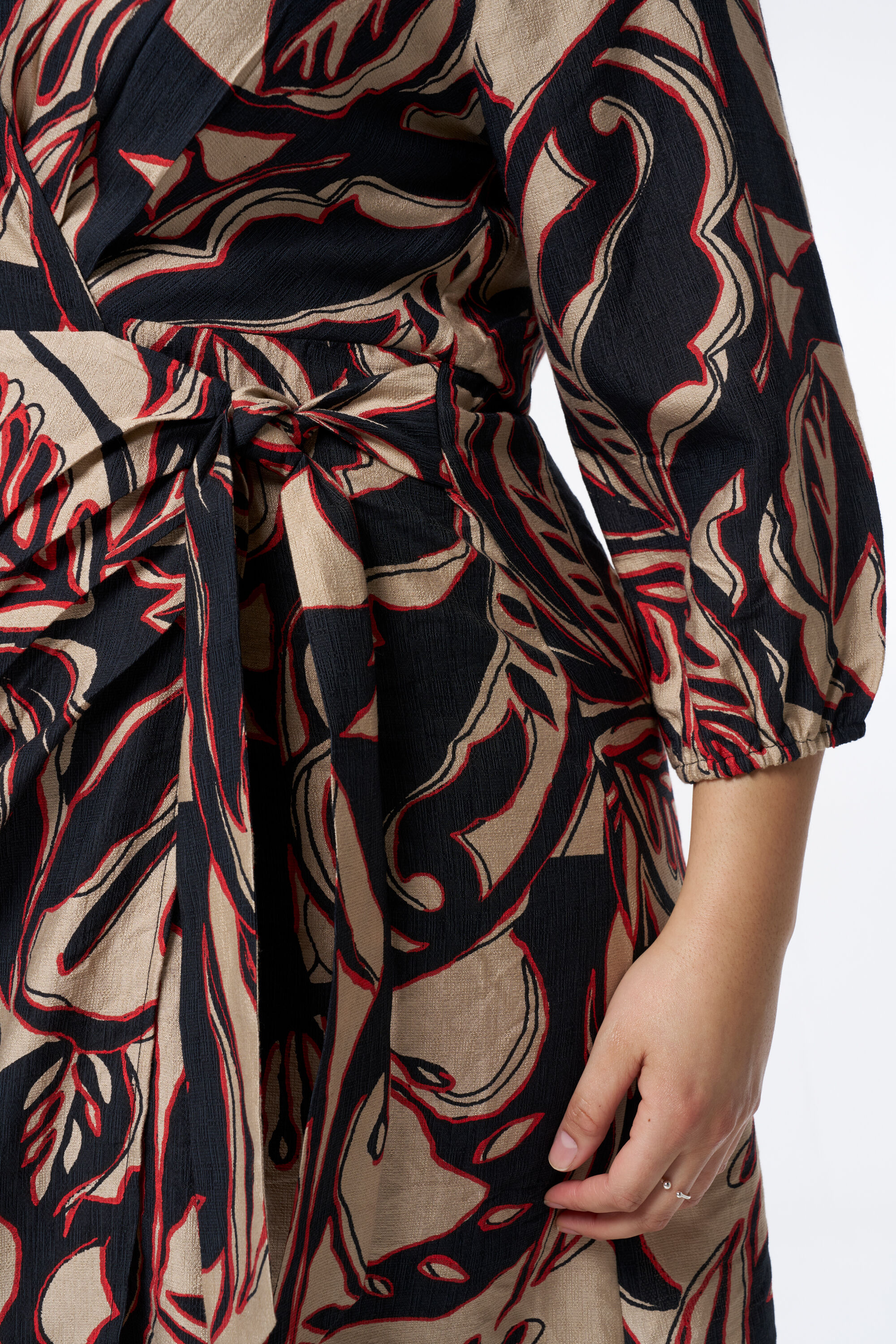 Kleid mit Kragen und Print image number 4