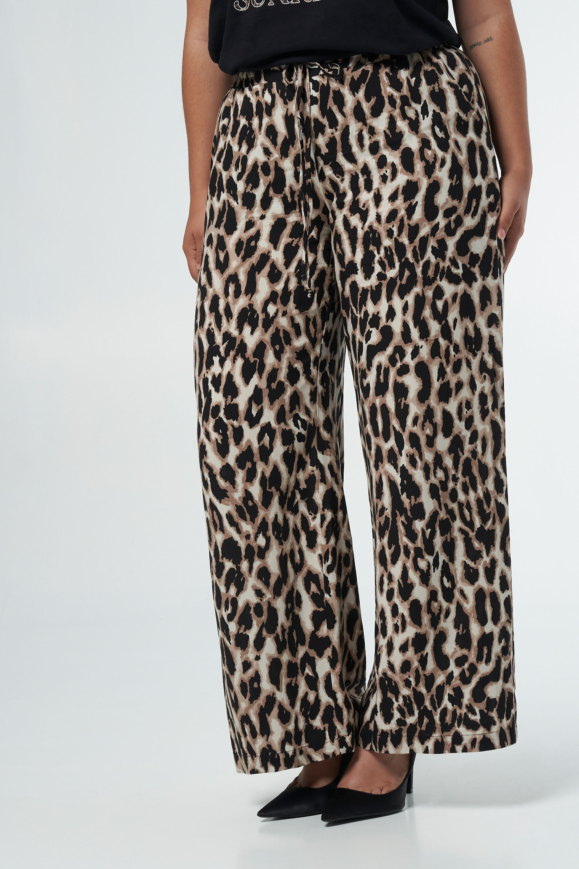 Hose mit Pantherprint image number 5